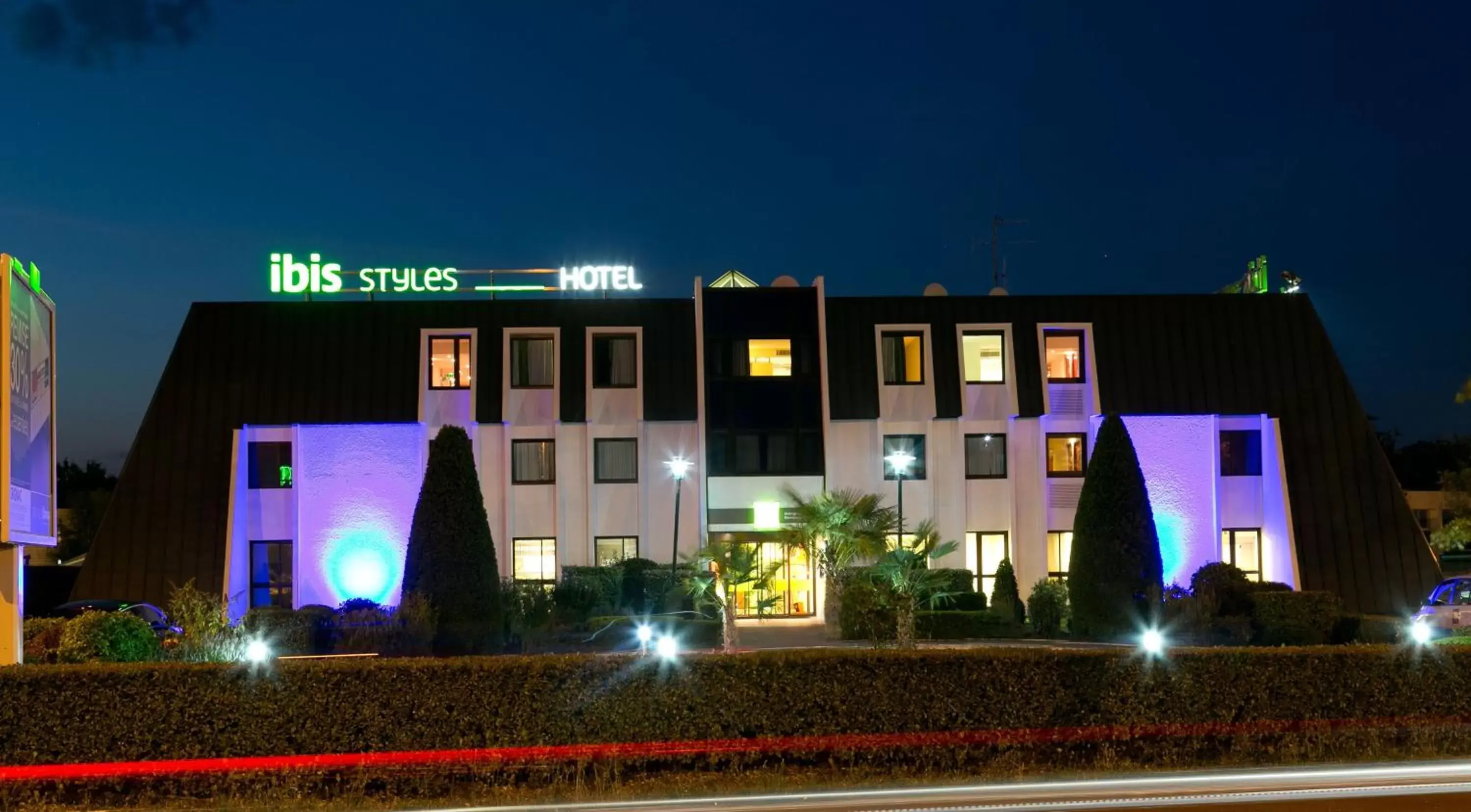 Facade/entrance, Property Building in ibis Styles Bordeaux Aéroport