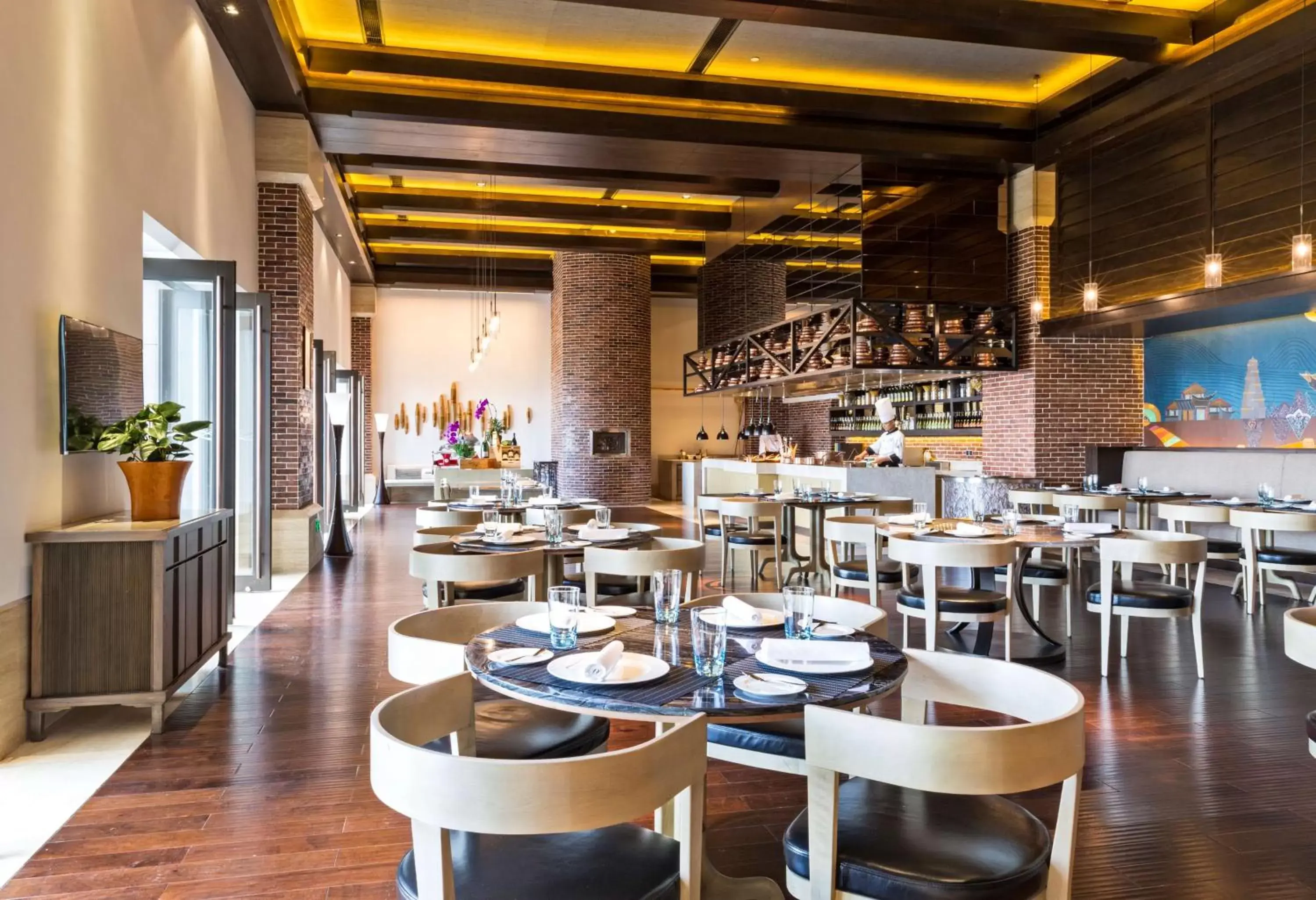 Restaurant/places to eat in Hilton Dali Resort & Spa Restaurant/places to eat in Hilton Dali Resort & Spa