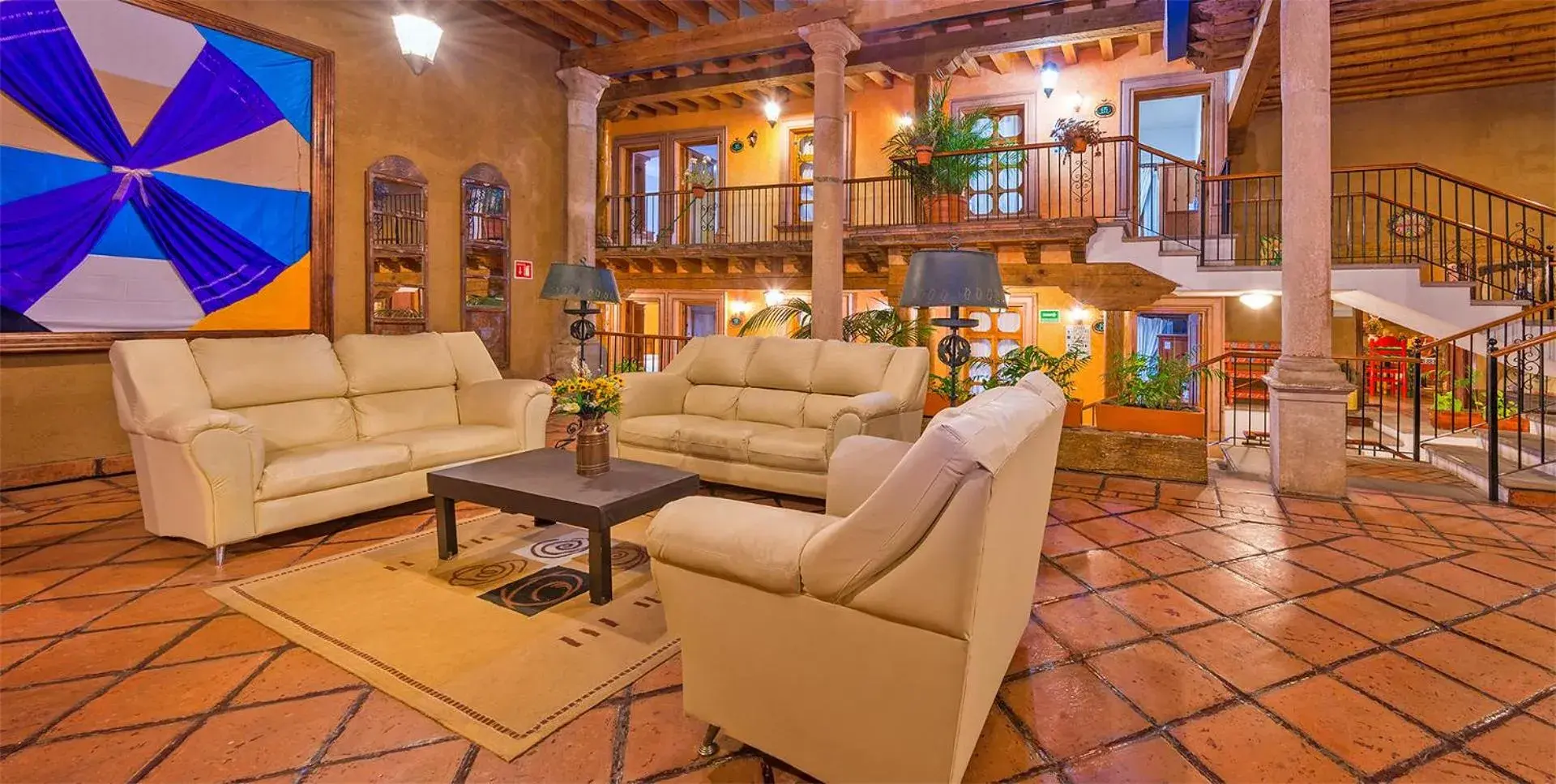Living room, Lobby/Reception in Hotel Refugio del Angel