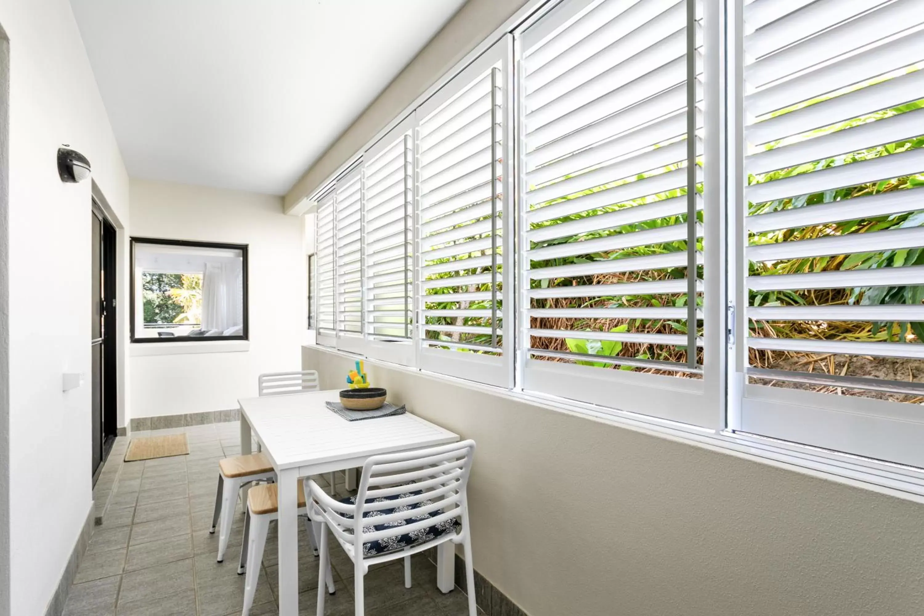 Dining Area in Papillon Coolum