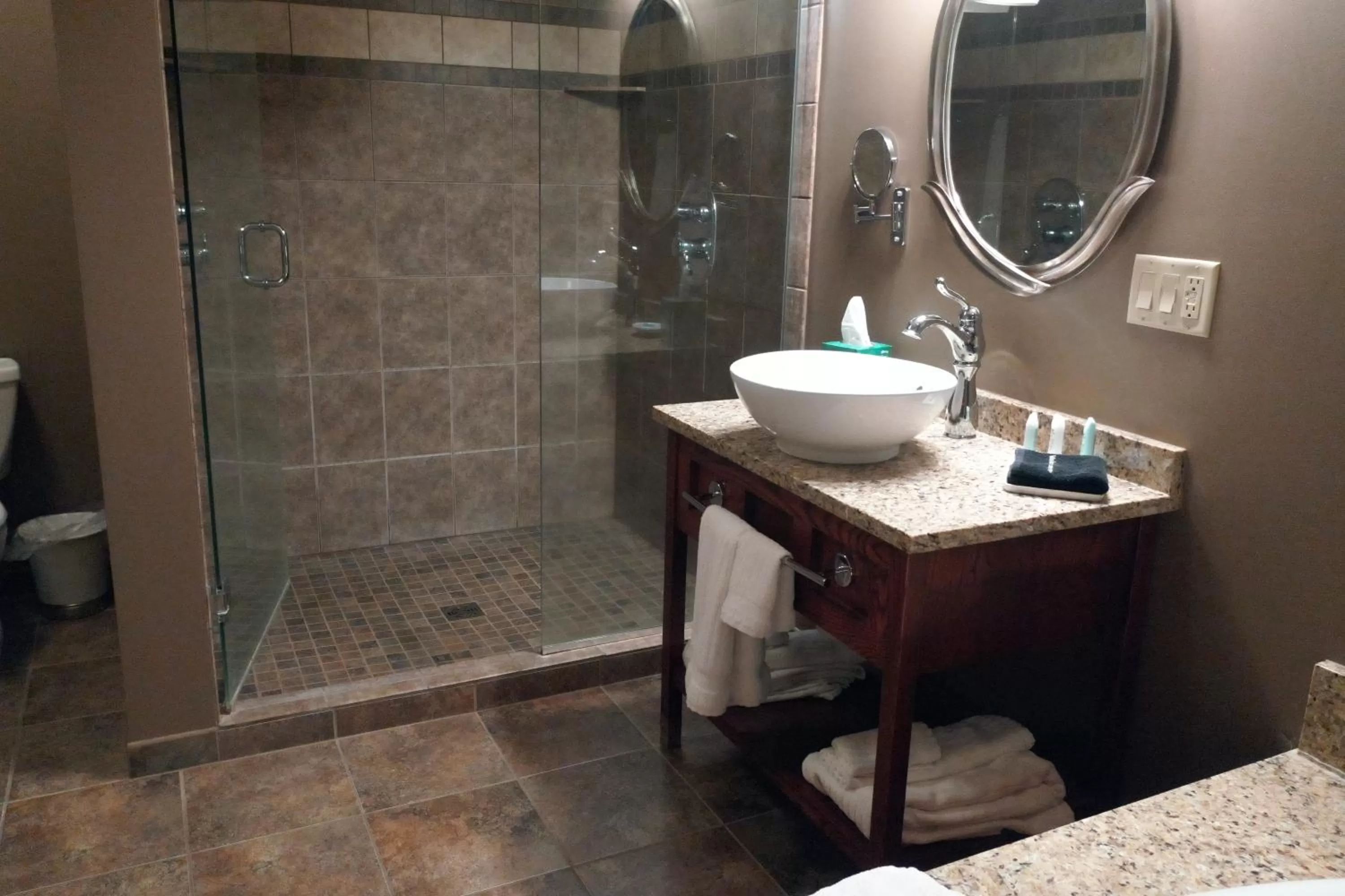 Bathroom in Timberlake Lodge