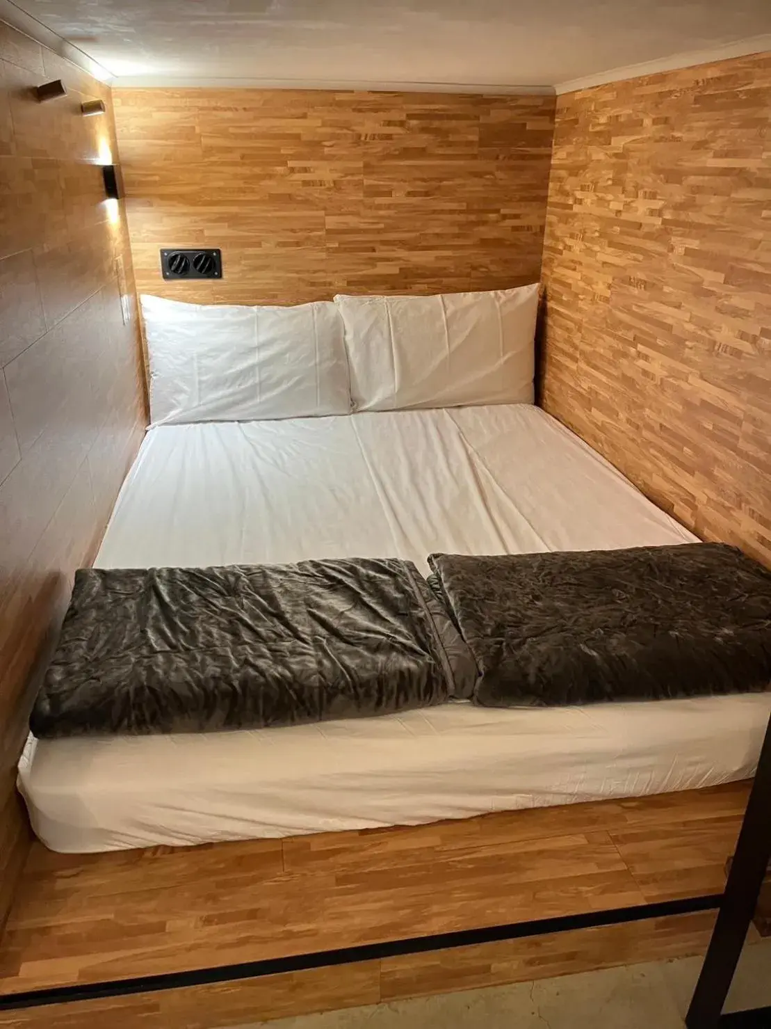 bunk bed, Bed in NK Hostel