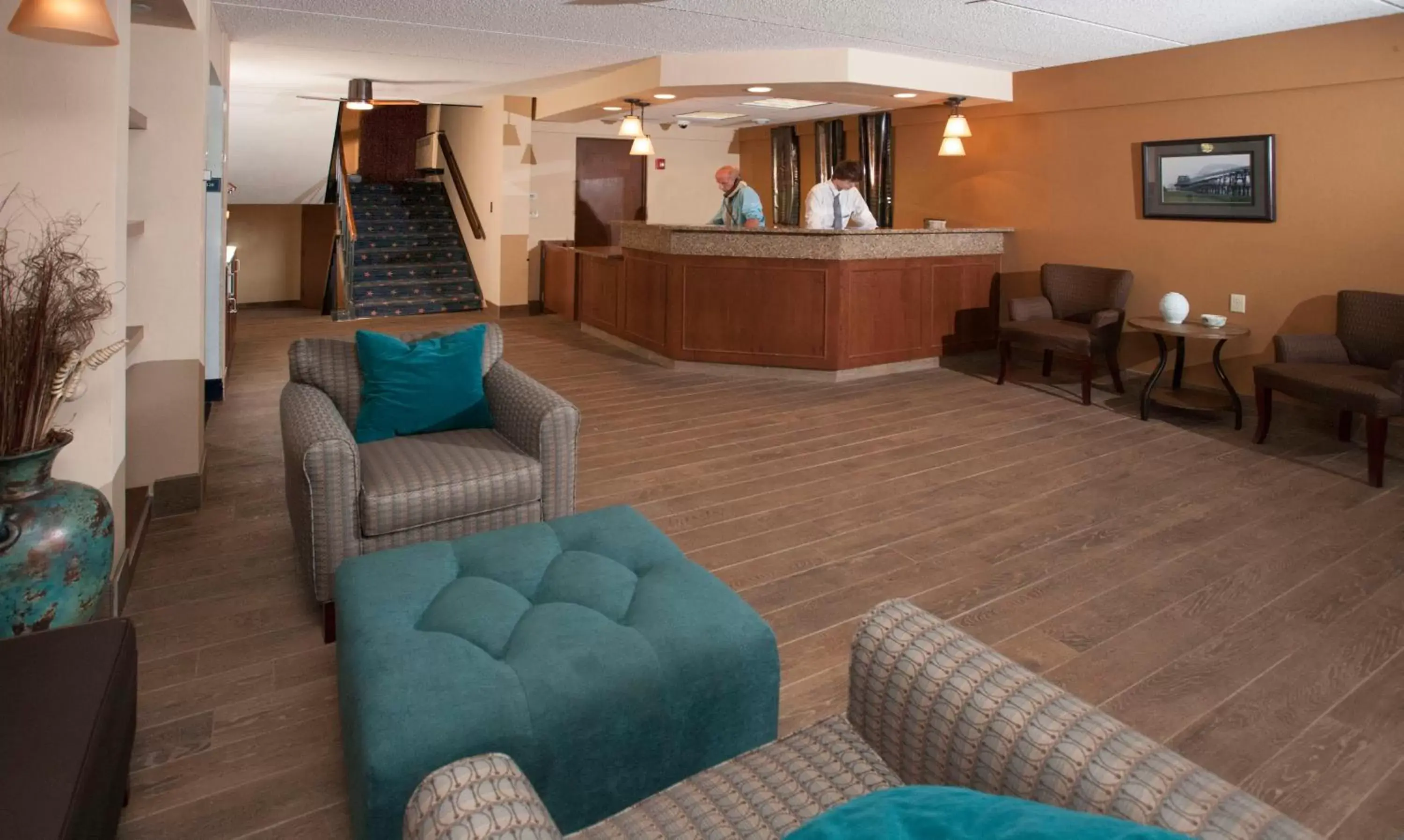 Staff, Lobby/Reception in Best Western Bridgeview Hotel