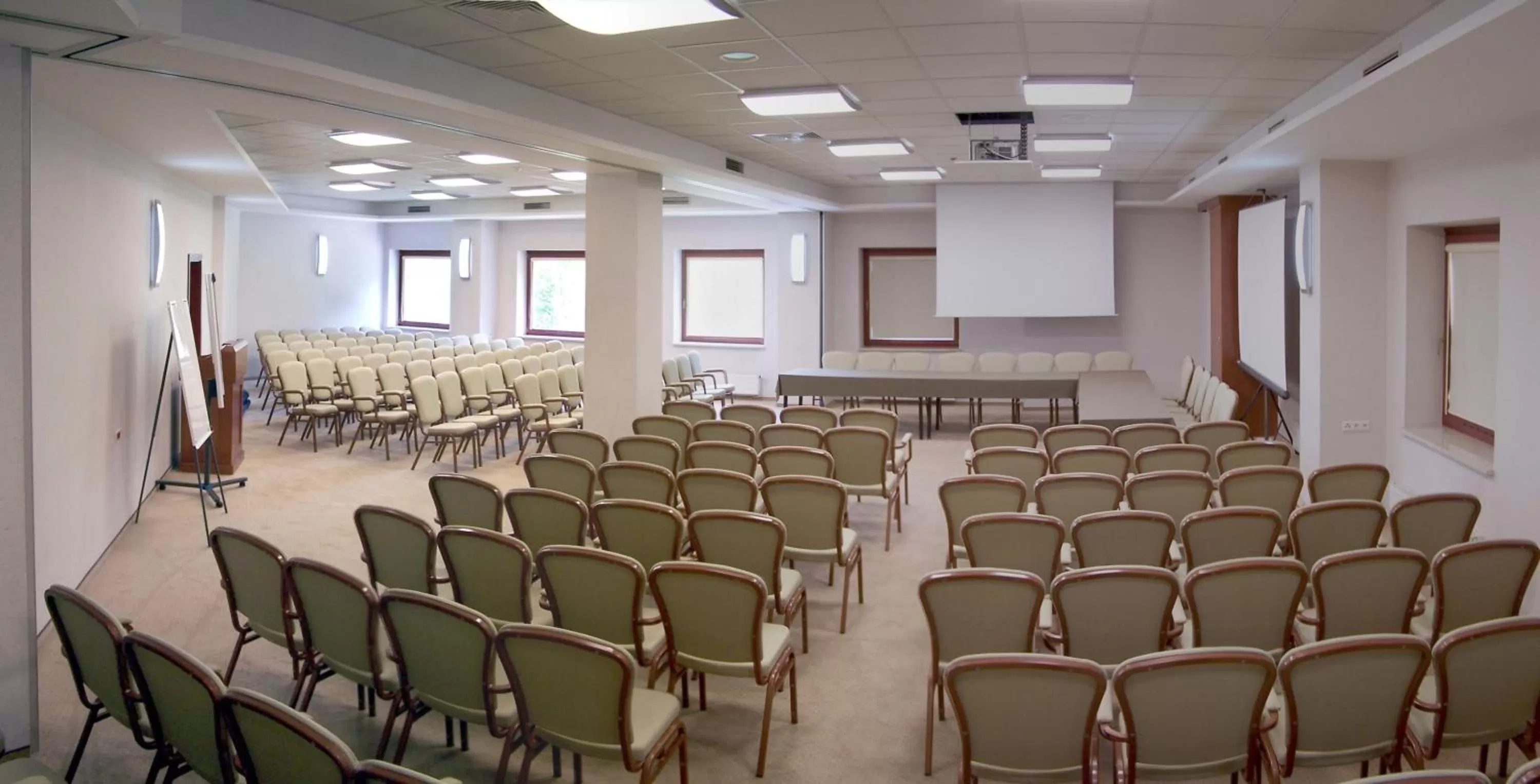 Business facilities in Hotel Belweder