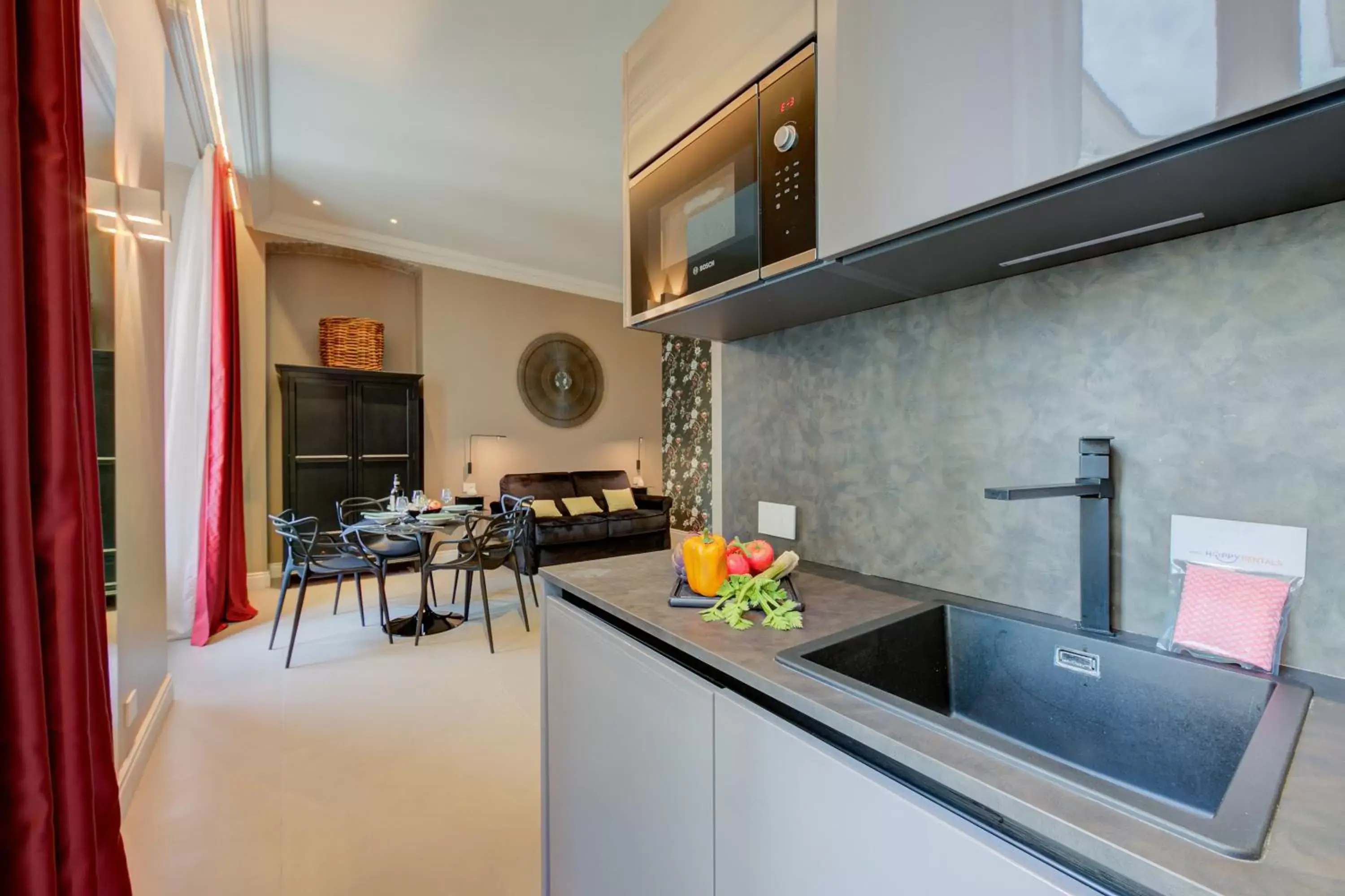 Kitchen or kitchenette, Kitchen/Kitchenette in Boutique Central Apartments- Happy Rentals