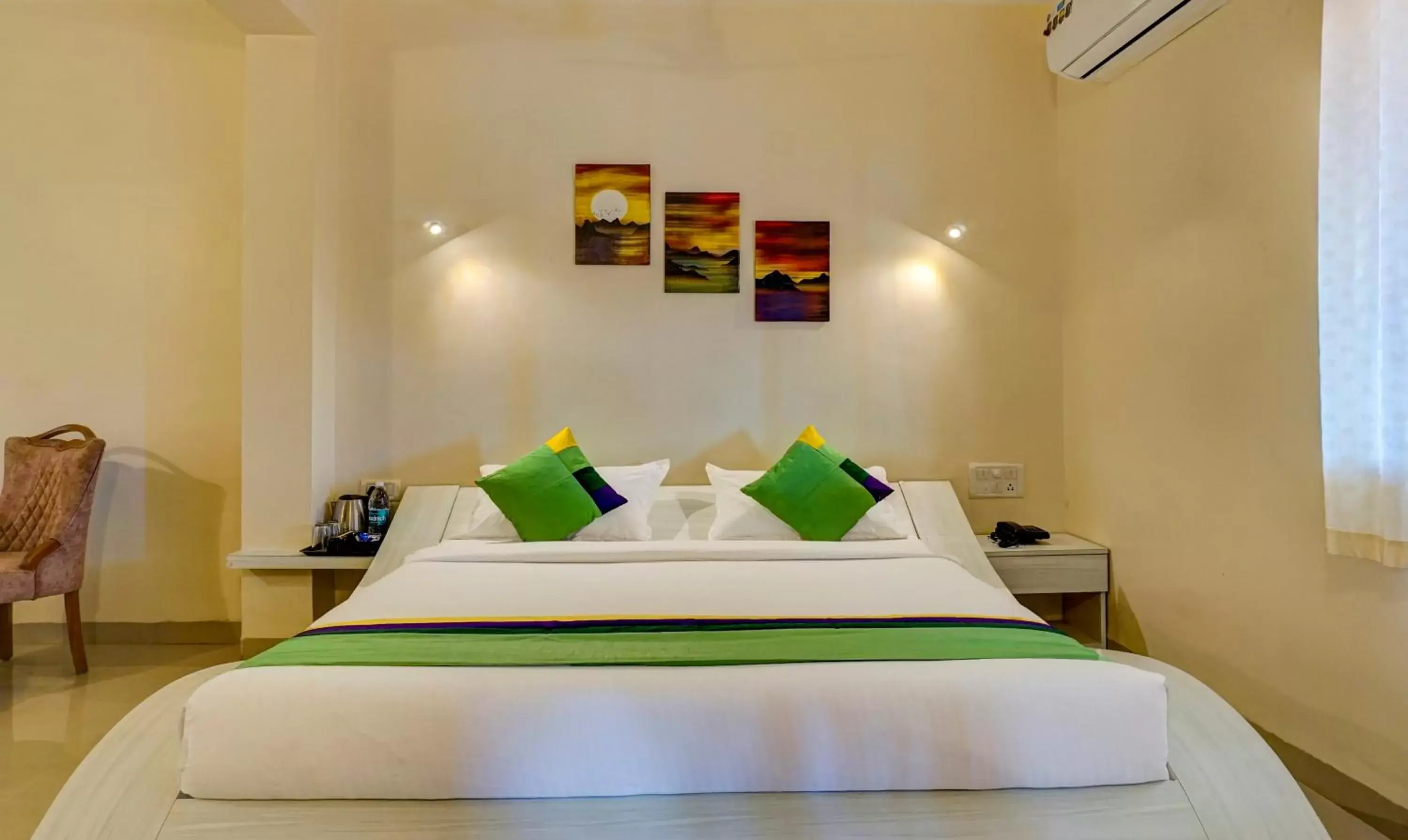 Superior Double Room - single occupancy in Treebo Trend Glenvista Estate Superior Double Room - single occupancy in Treebo Trend Glenvista Estate