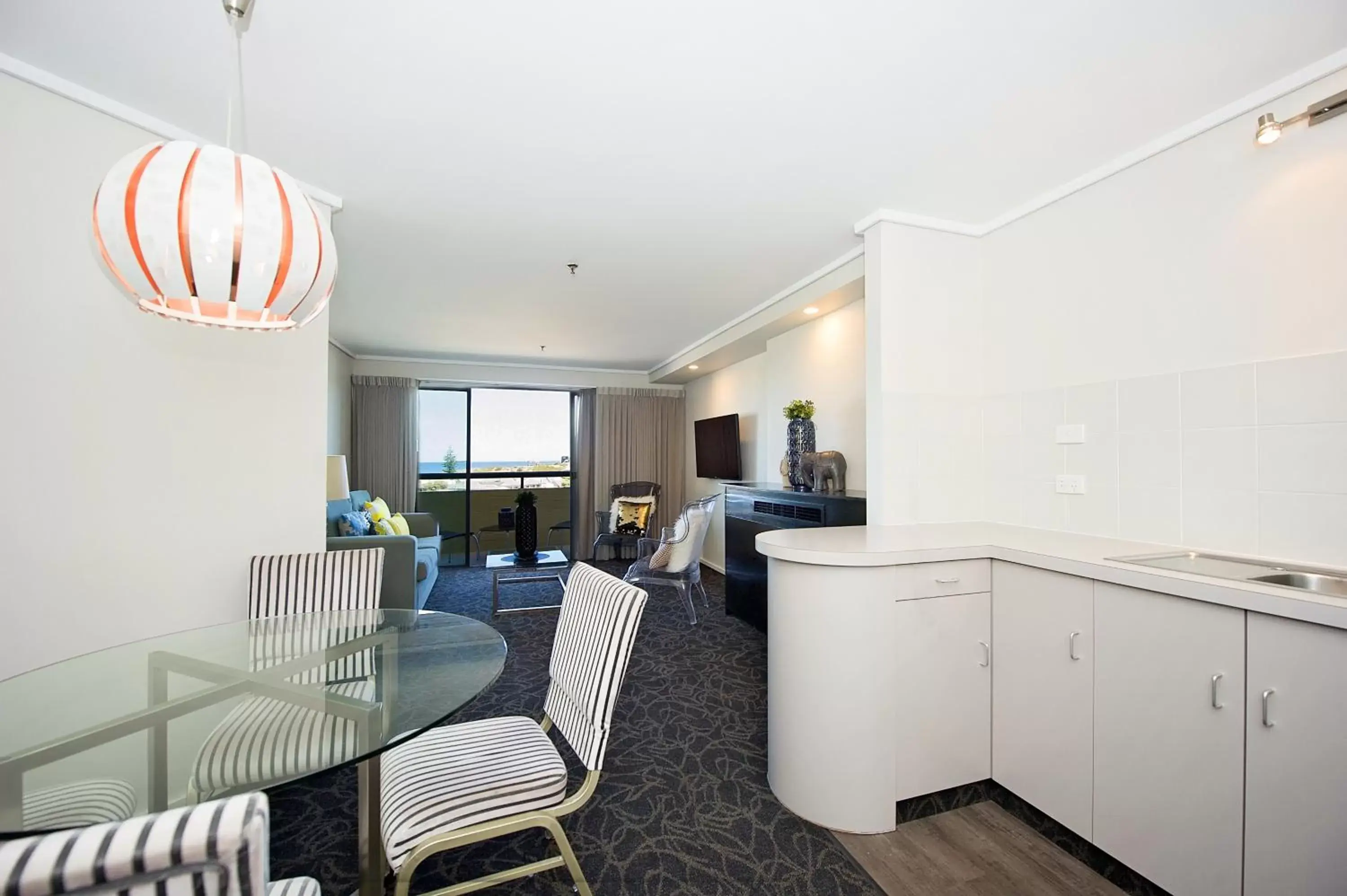 TV and multimedia, Seating Area in Best Western Plus Hotel Lord Forrest