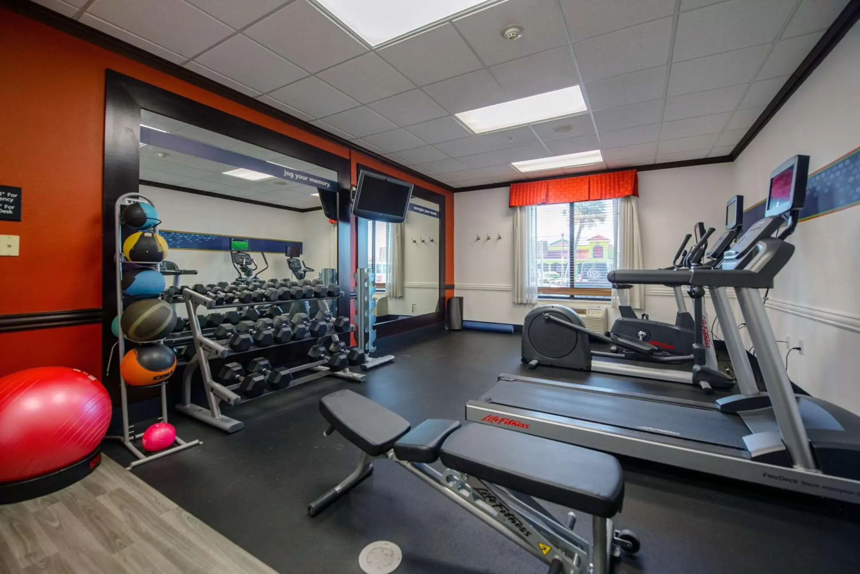 Fitness centre/facilities, Fitness Center/Facilities in Hampton Inn & Suites Port Arthur