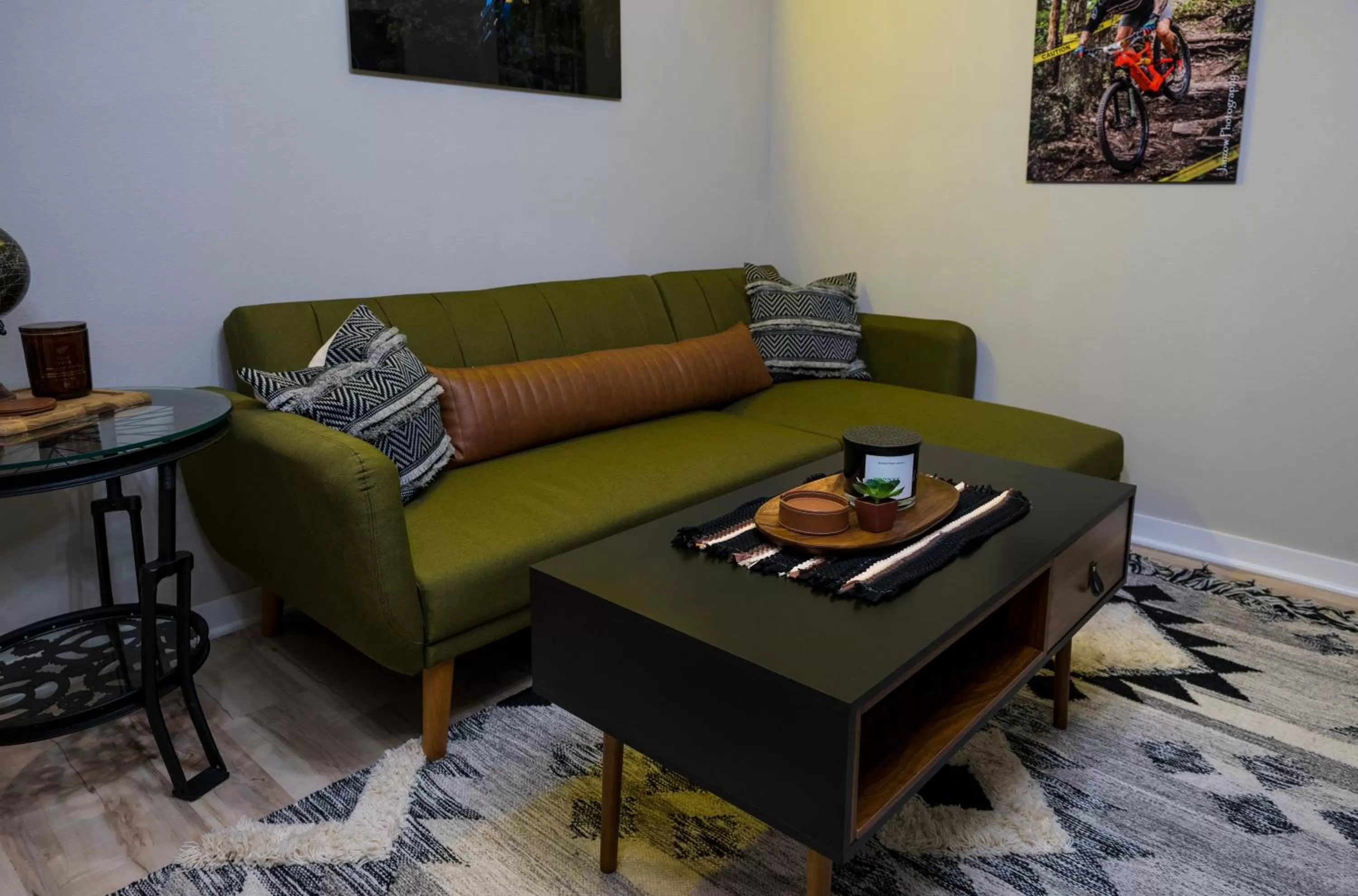 Living room in The Bike Inn