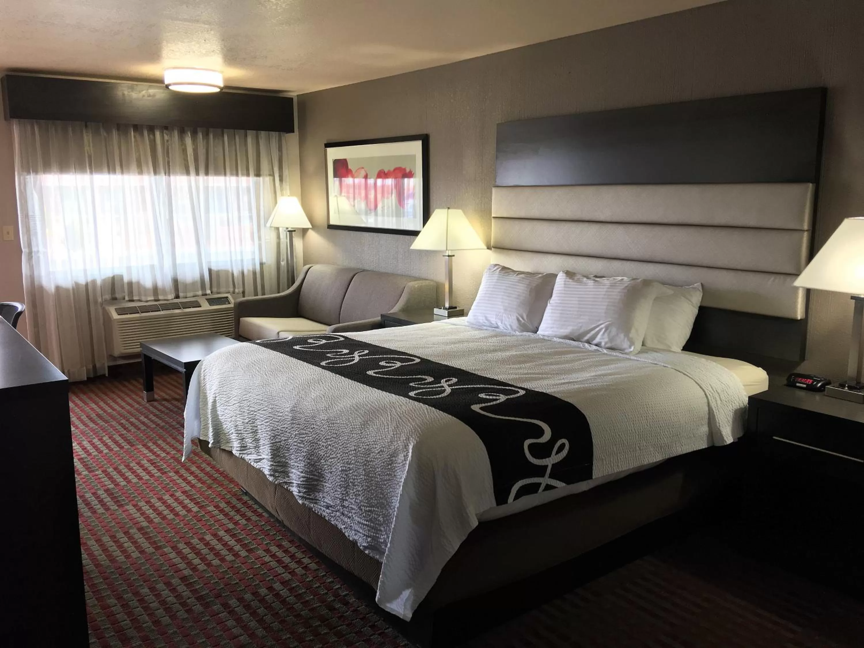 Bed in Best Western Deming Southwest Inn