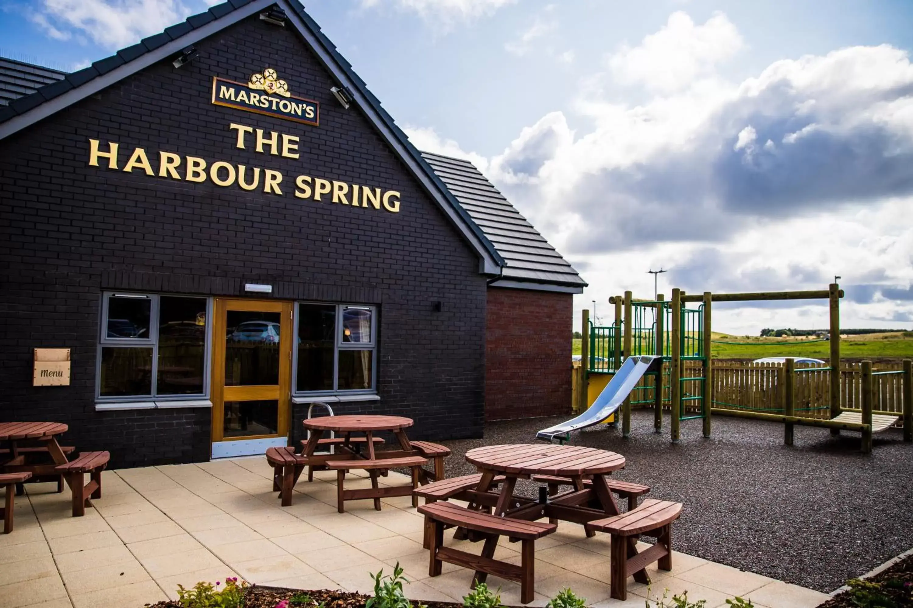 Facade/entrance in Harbour Spring, Peterhead by Marston's Inns