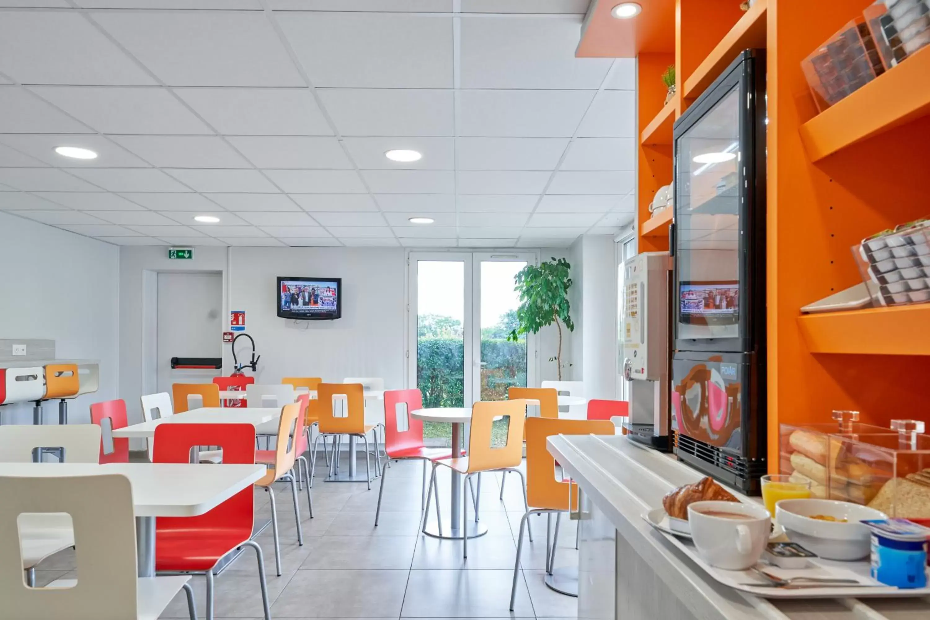 Breakfast, Restaurant/Places to Eat in Premiere Classe Nancy Sud - Ludres