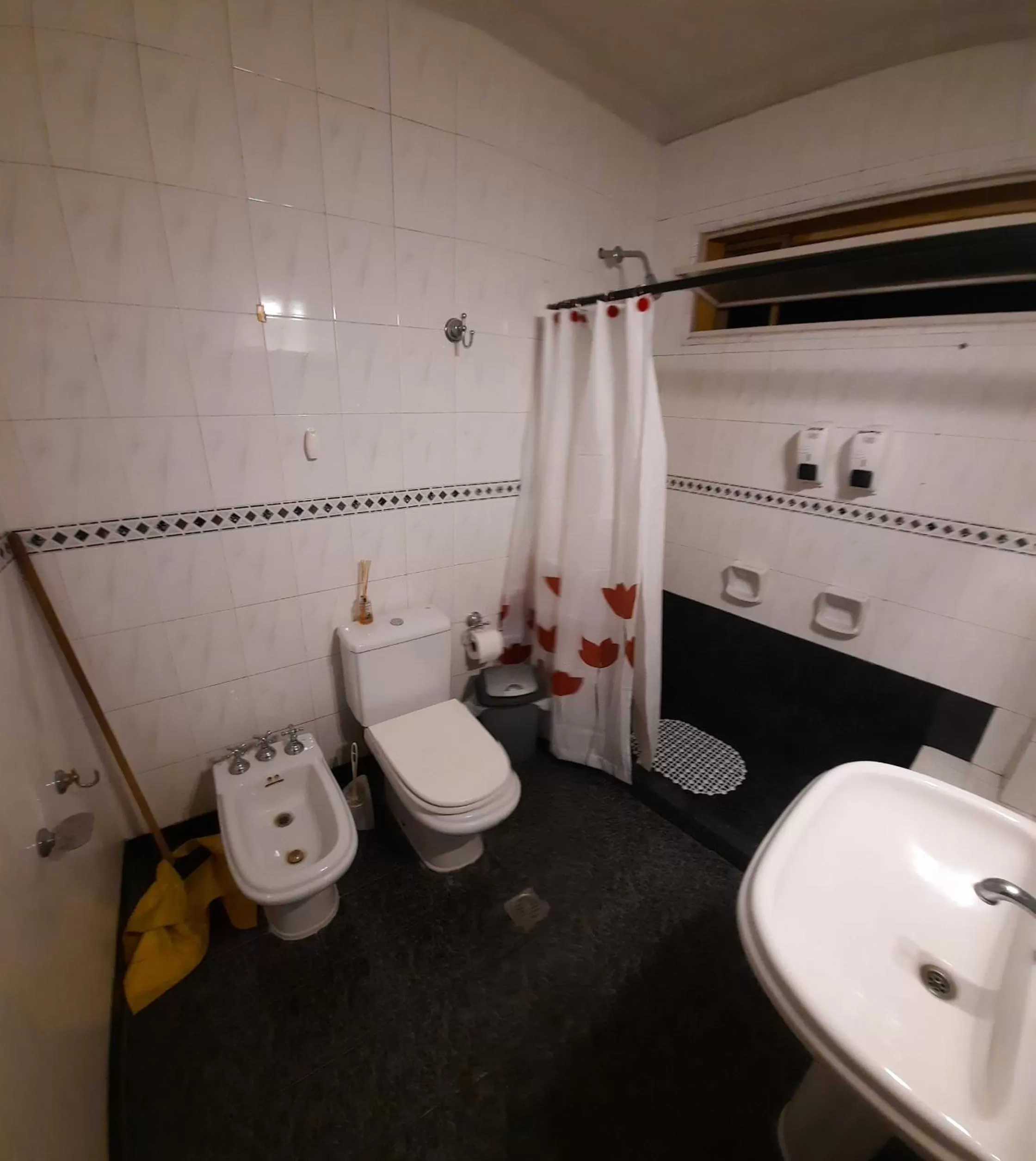 Bathroom in La Rojarilla