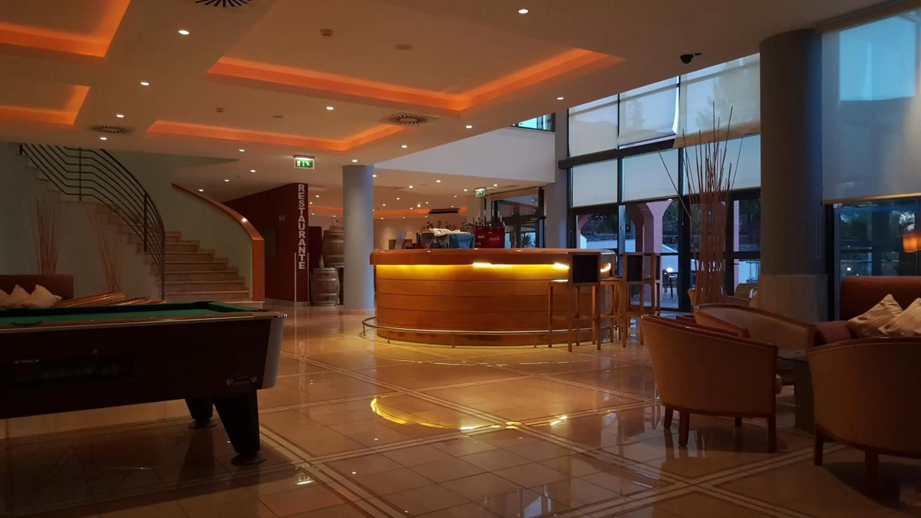 Lounge or bar, Billiards in Pestana Alvor Park Hotel Apartamento