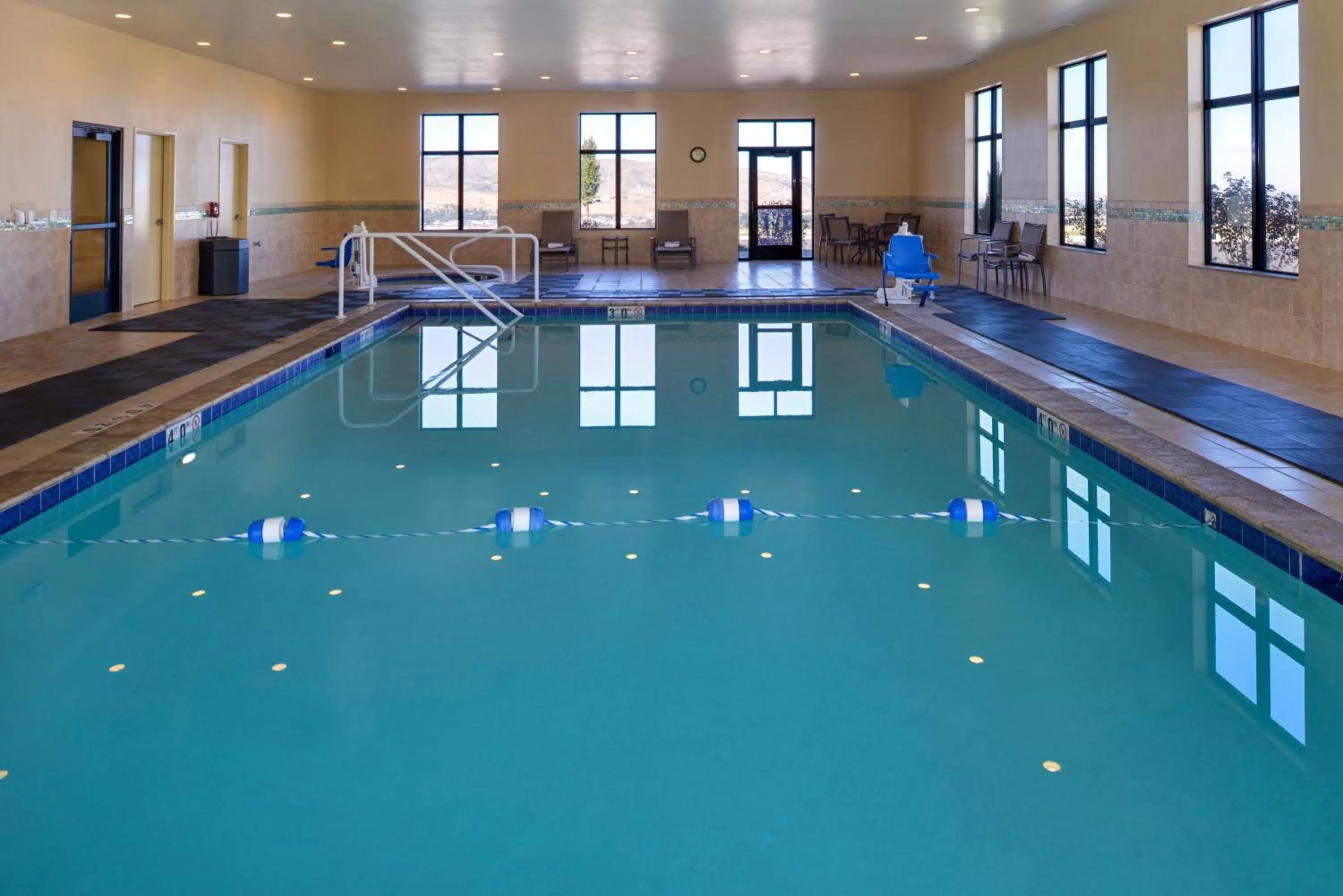 Swimming pool in Holiday Inn Express Pocatello by IHG