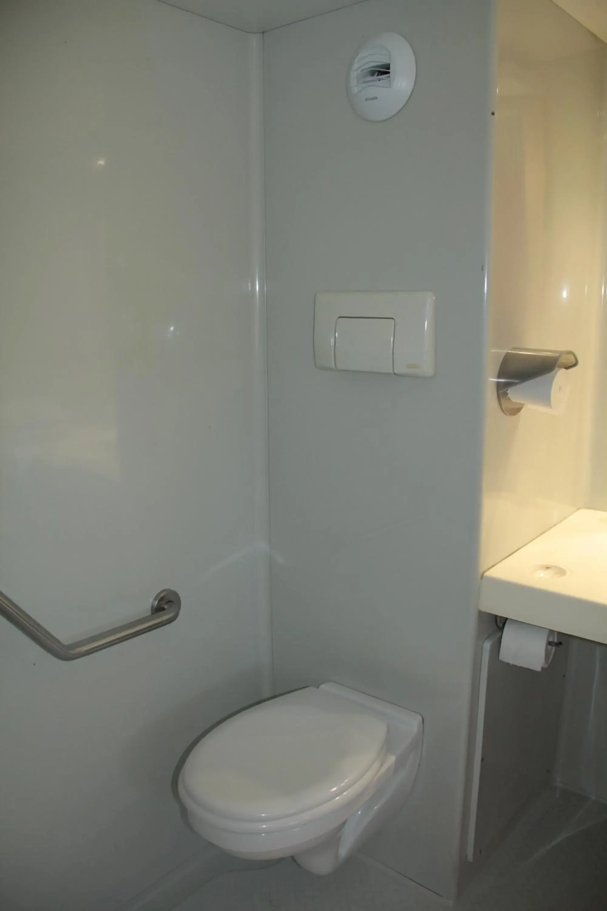 Toilet, Bathroom in Premiere Classe Soissons