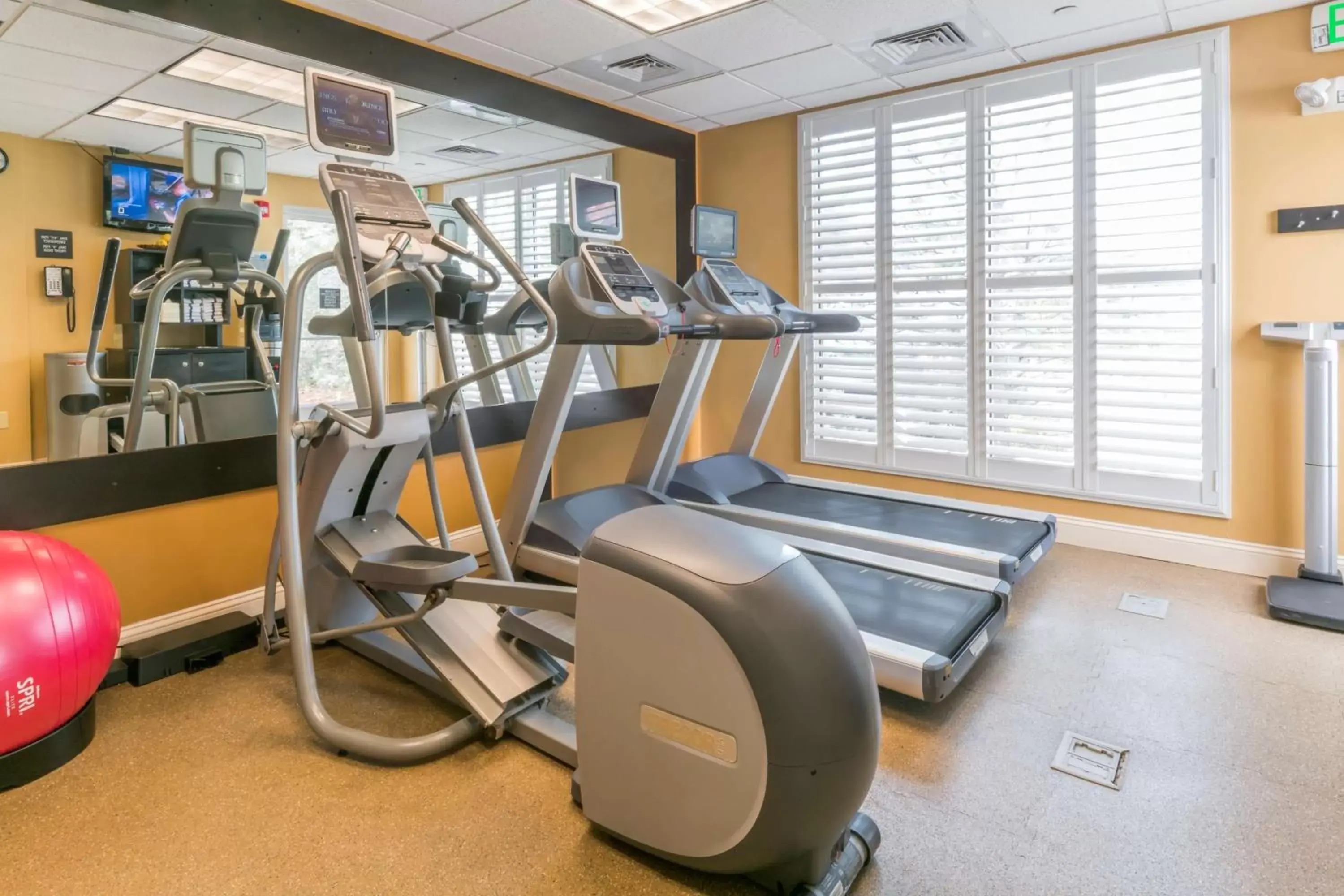 Fitness centre/facilities, Fitness Center/Facilities in Hilton Garden Inn Denver Airport