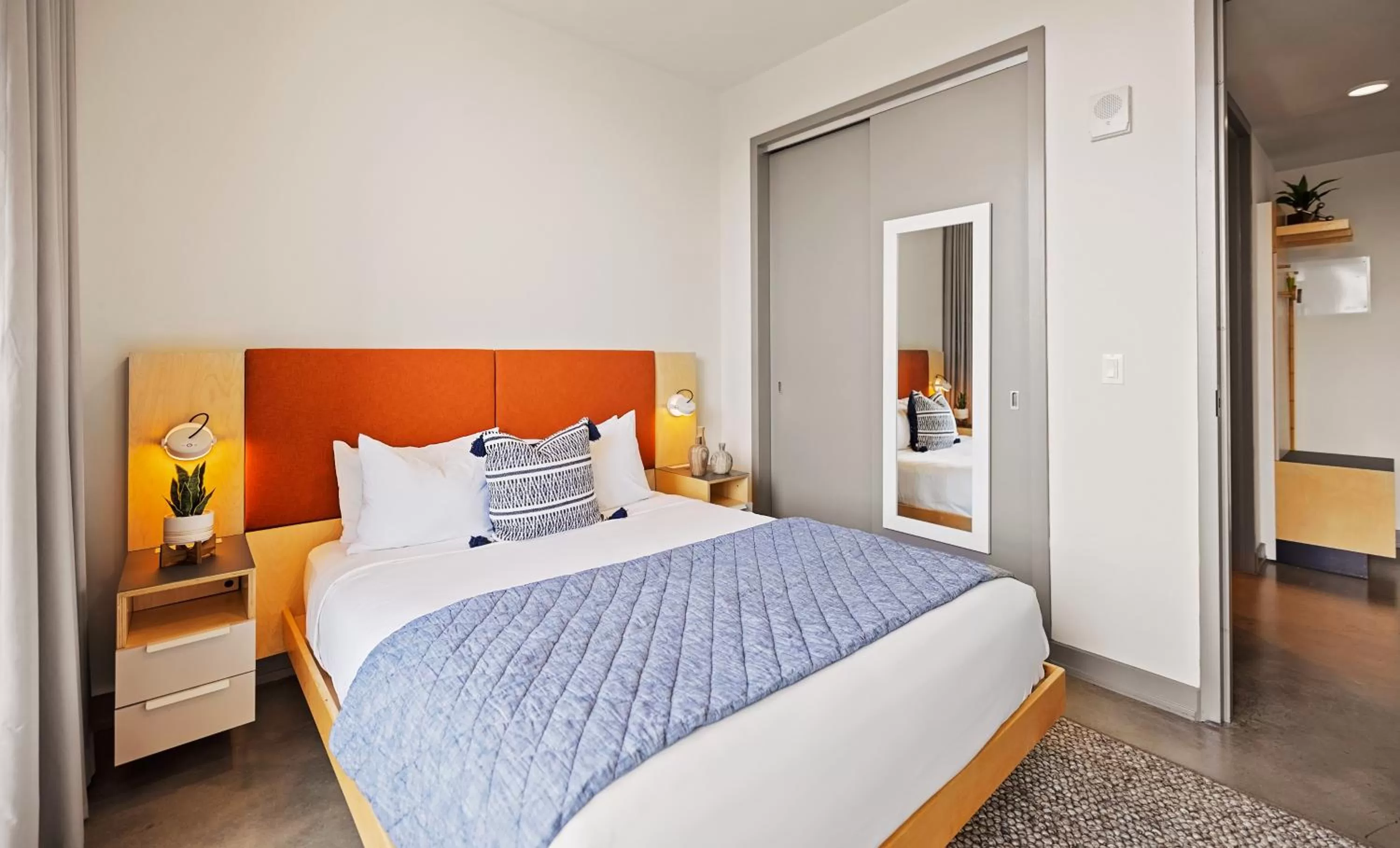 Bedroom, Bed in Placemakr Wedgewood-Houston - South Nashville