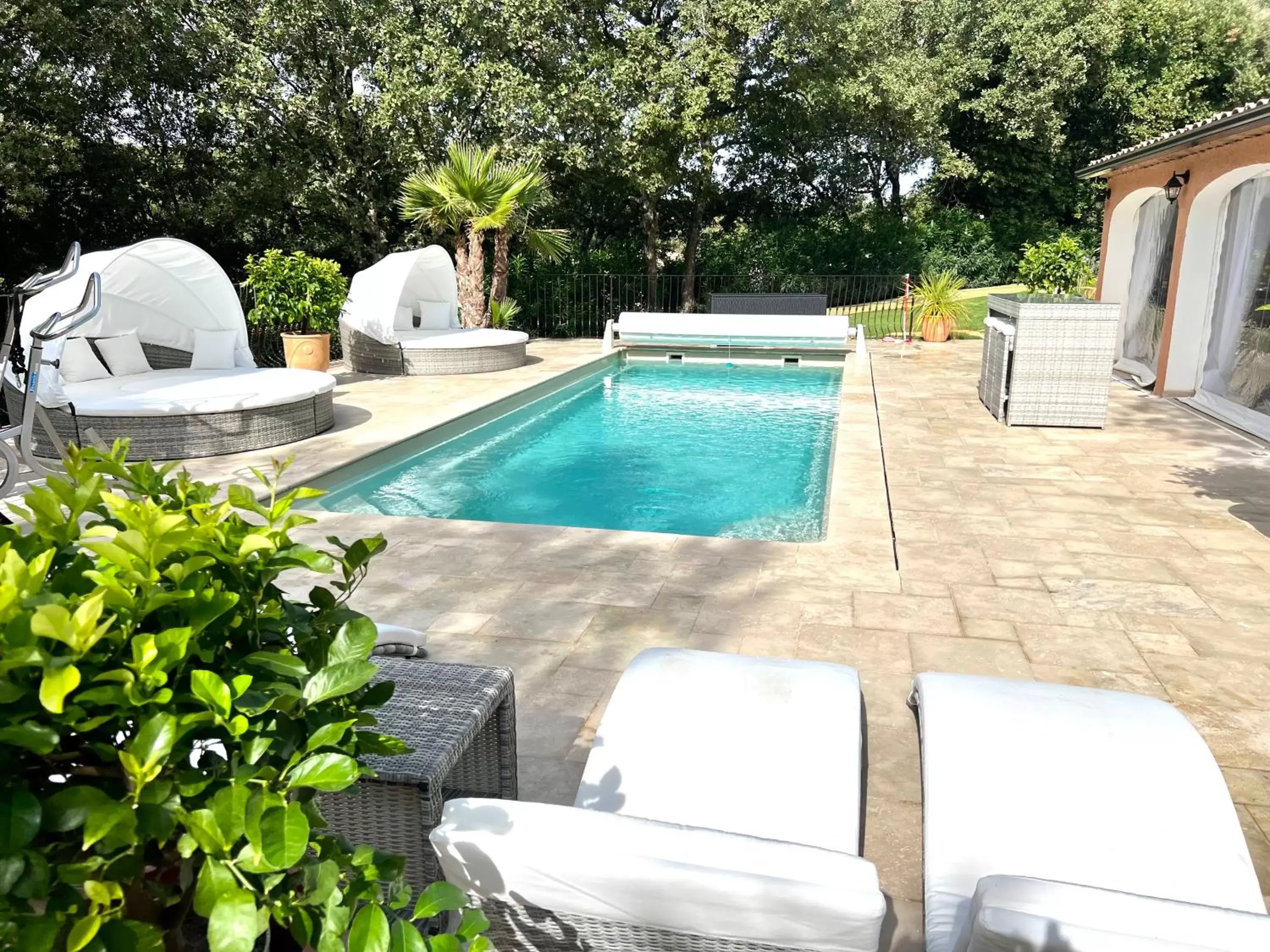 Swimming Pool in La Casa dei Sogni