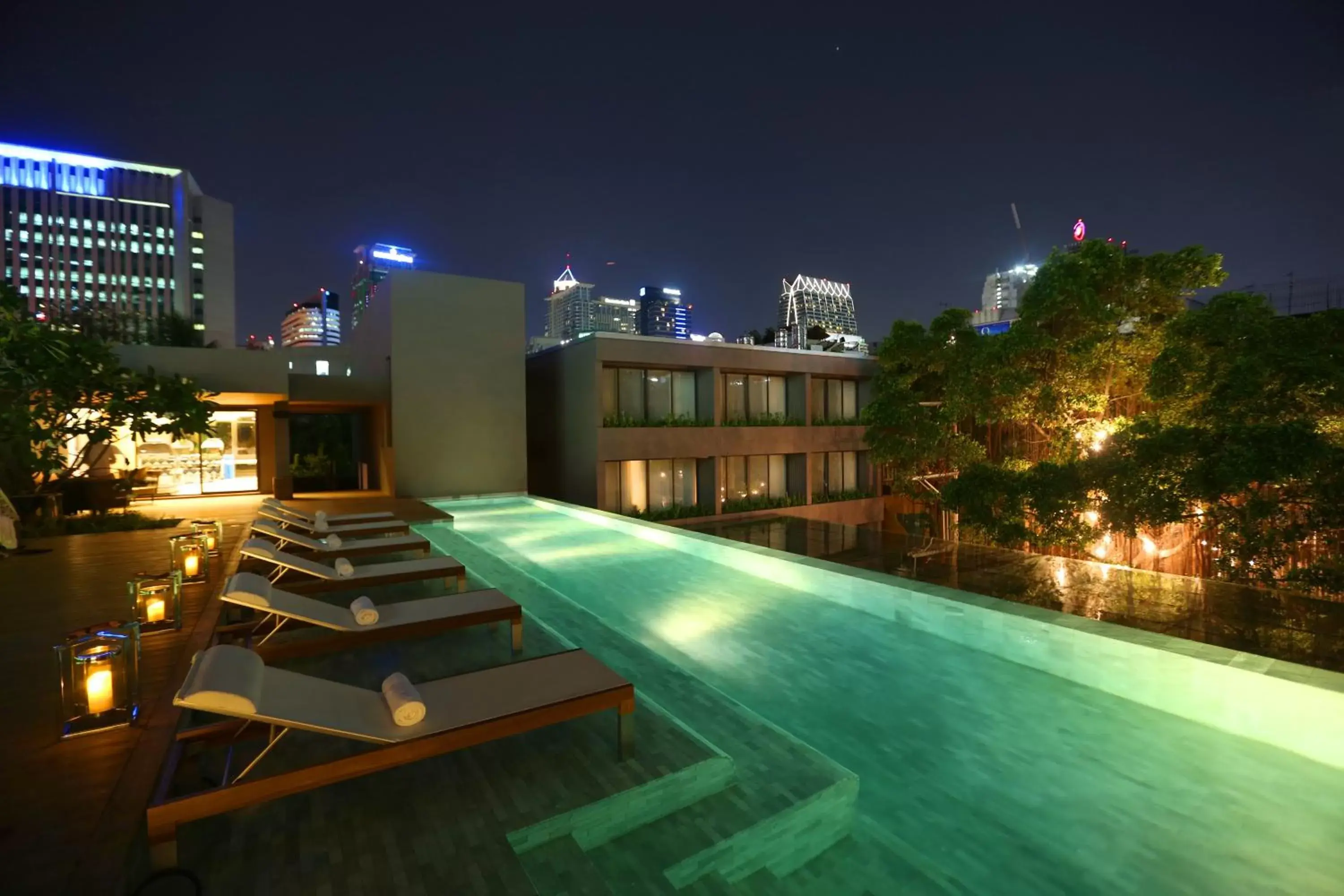 Balcony/Terrace, Swimming Pool in Ad Lib Hotel Bangkok