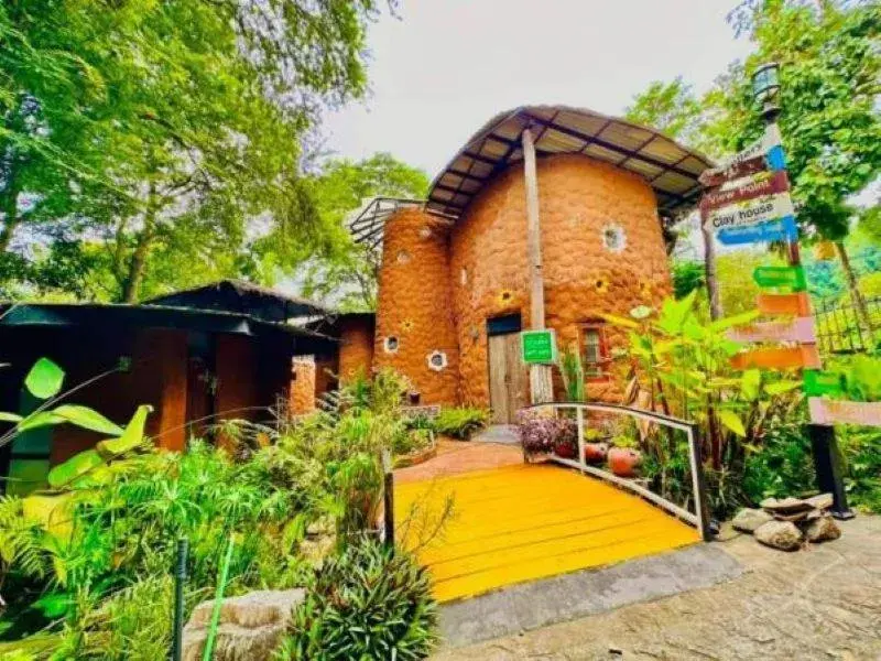 Property Building in Hern Lhin Natural Resort