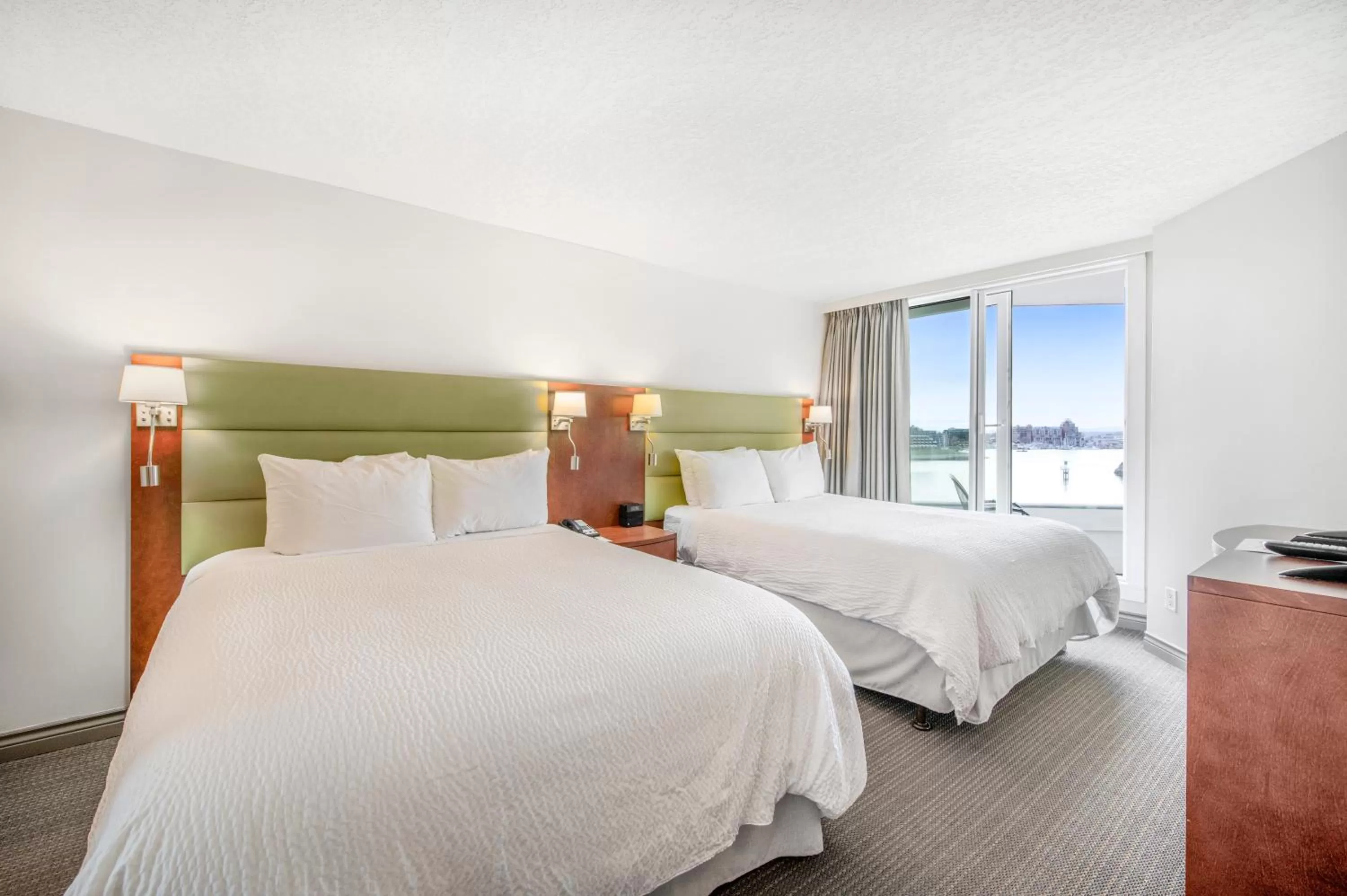 Bedroom, Bed in Victoria Regent Waterfront Hotel & Suites