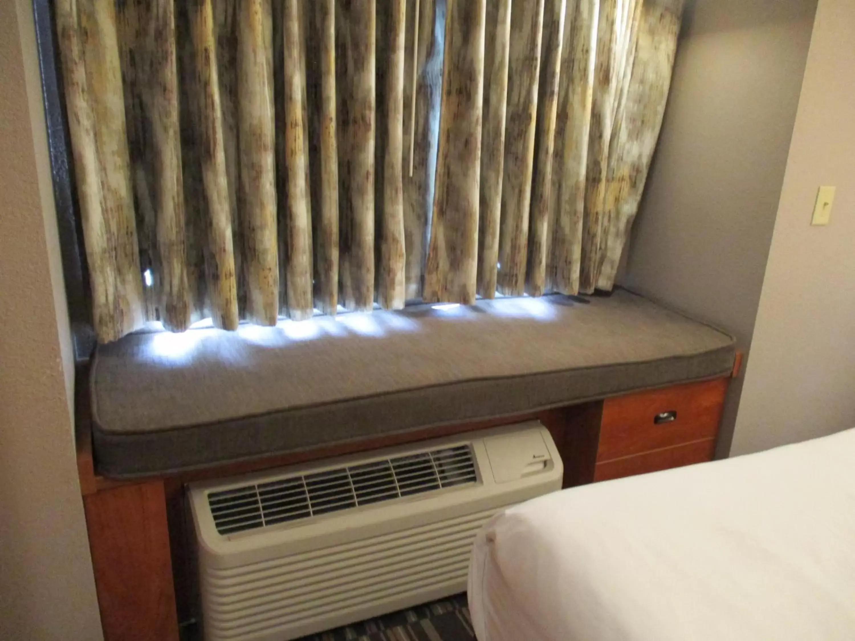 Bedroom in Microtel Inn & Suites by Wyndham New Ulm