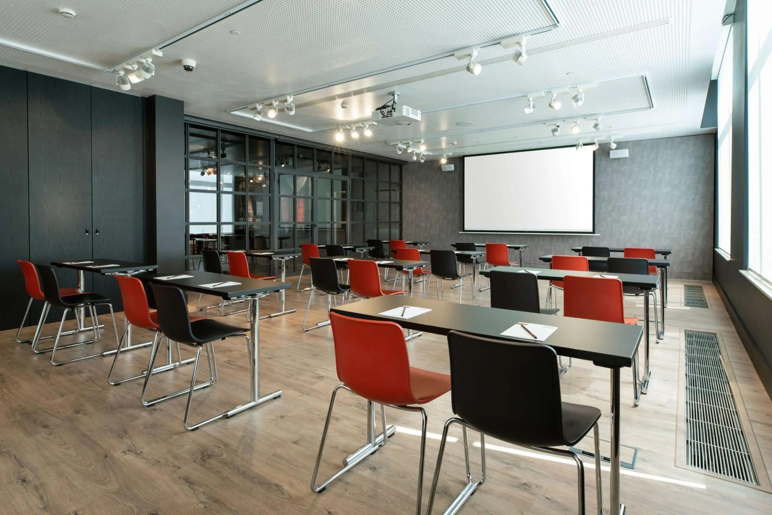 Meeting/conference room in Radisson RED Brussels