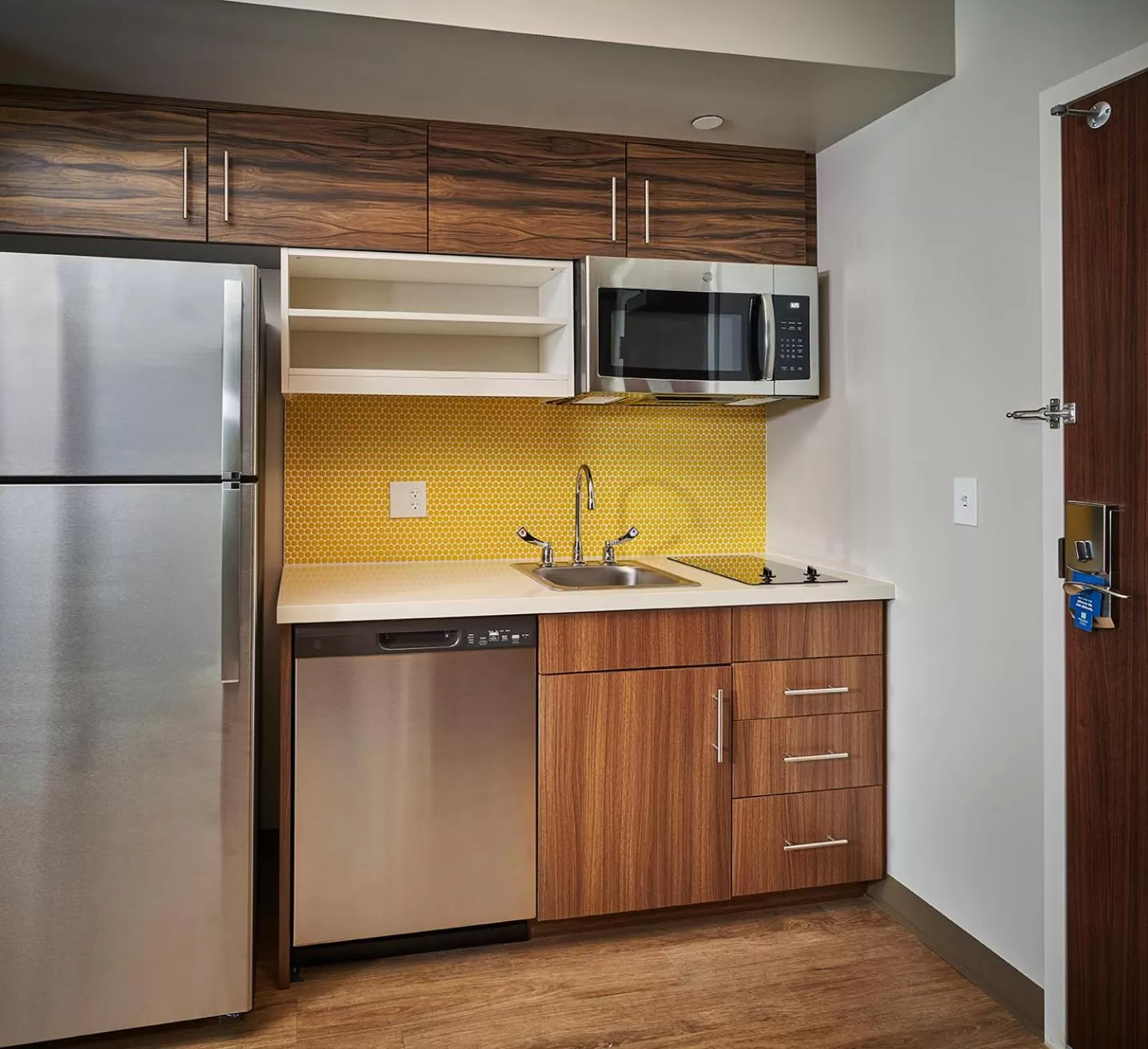 Kitchen or kitchenette in MainStay Suites Carlisle - Harrisburg