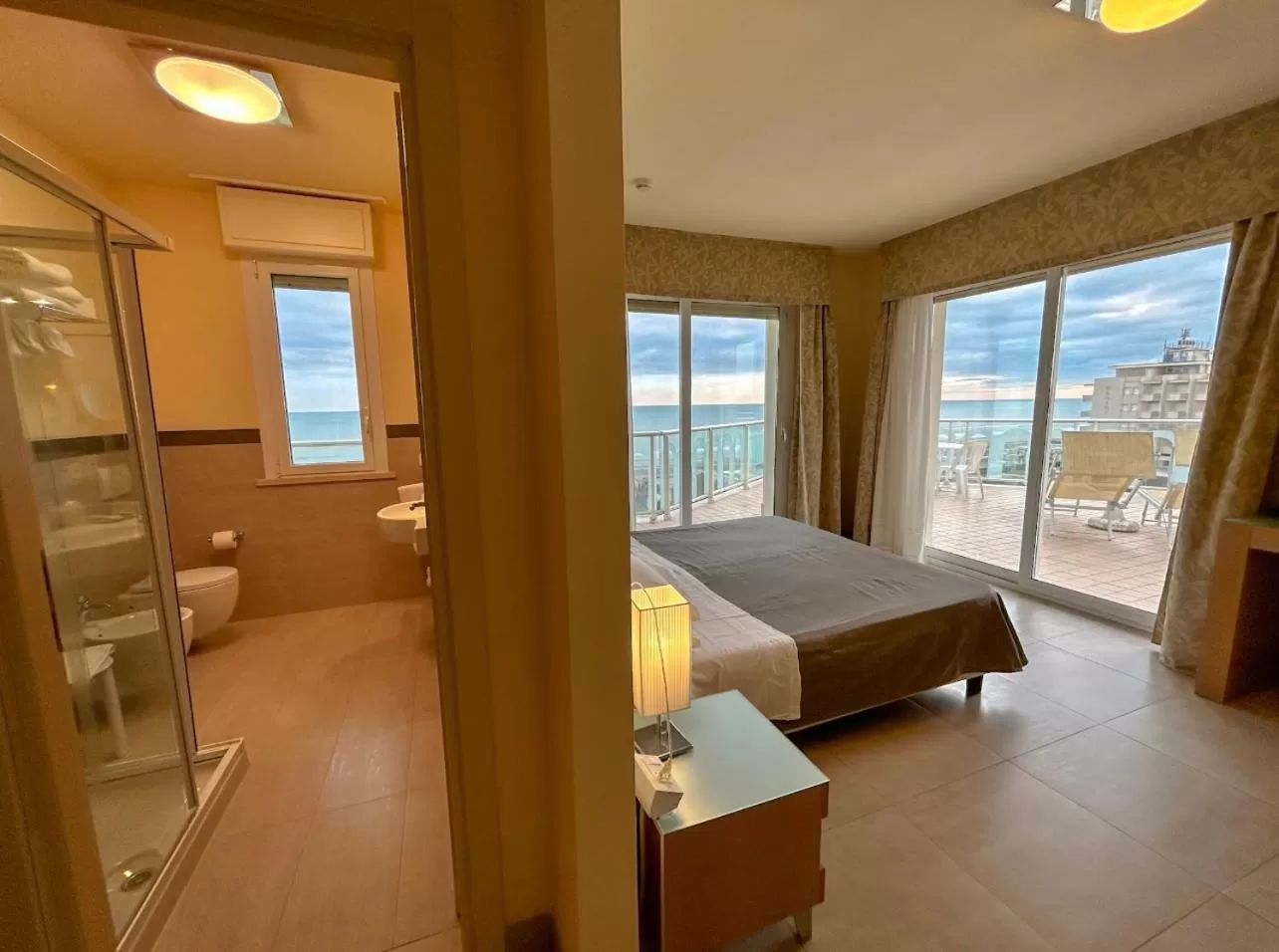 View (from property/room), Bed in Hotel Adria