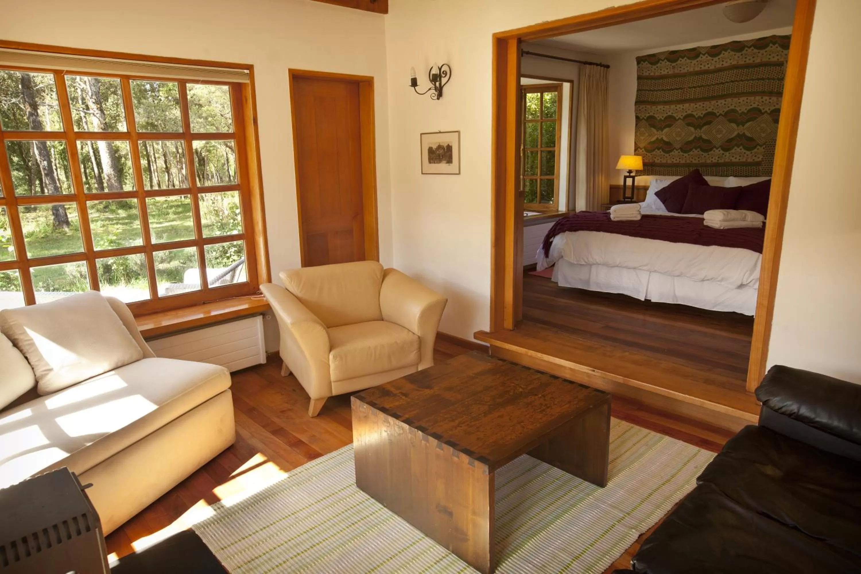 Photo of the whole room, Bed in Hotel Posada del Río - Parque Metreñehue