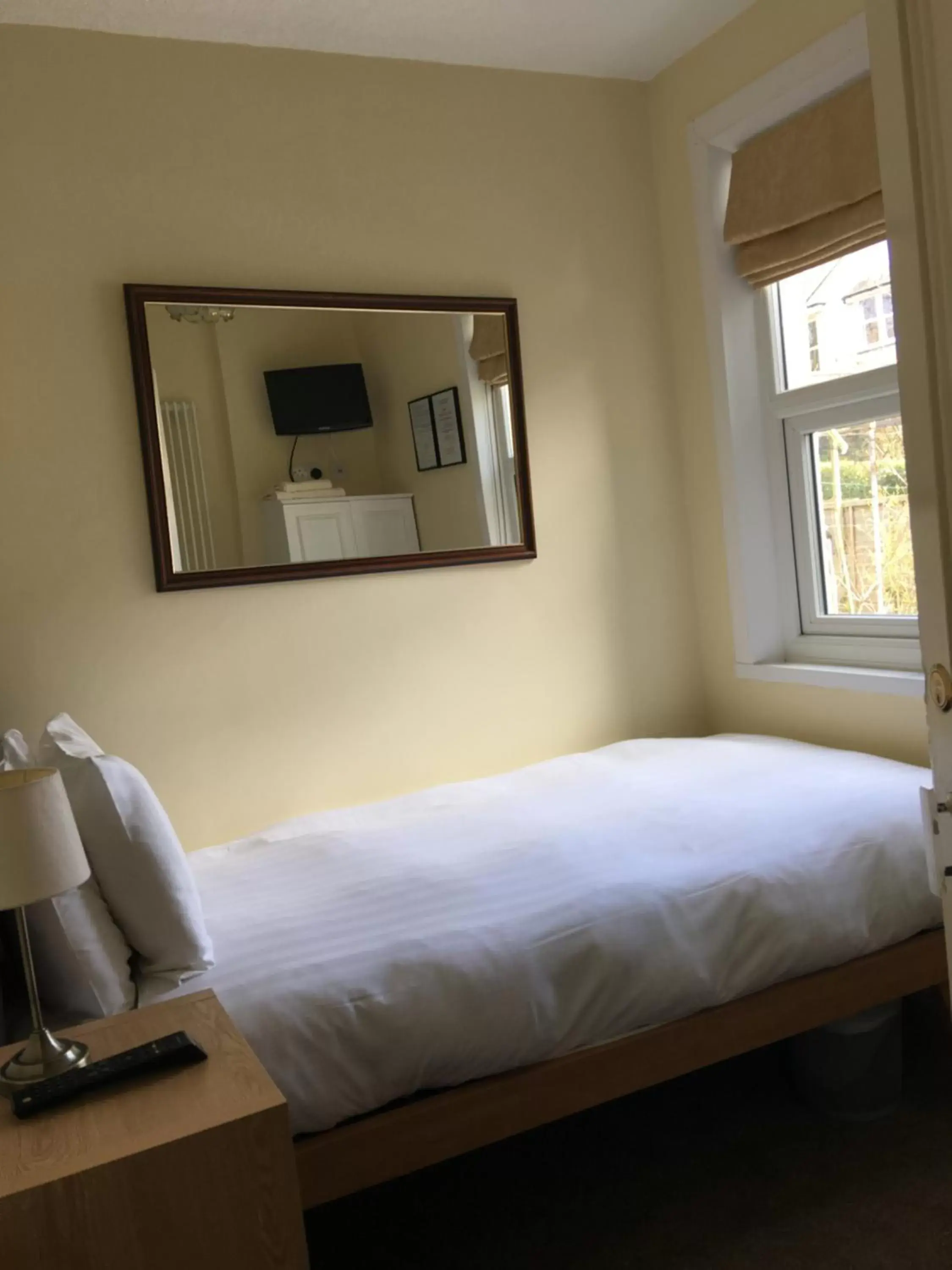 Decorative detail, Bed in Lincoln Guest House