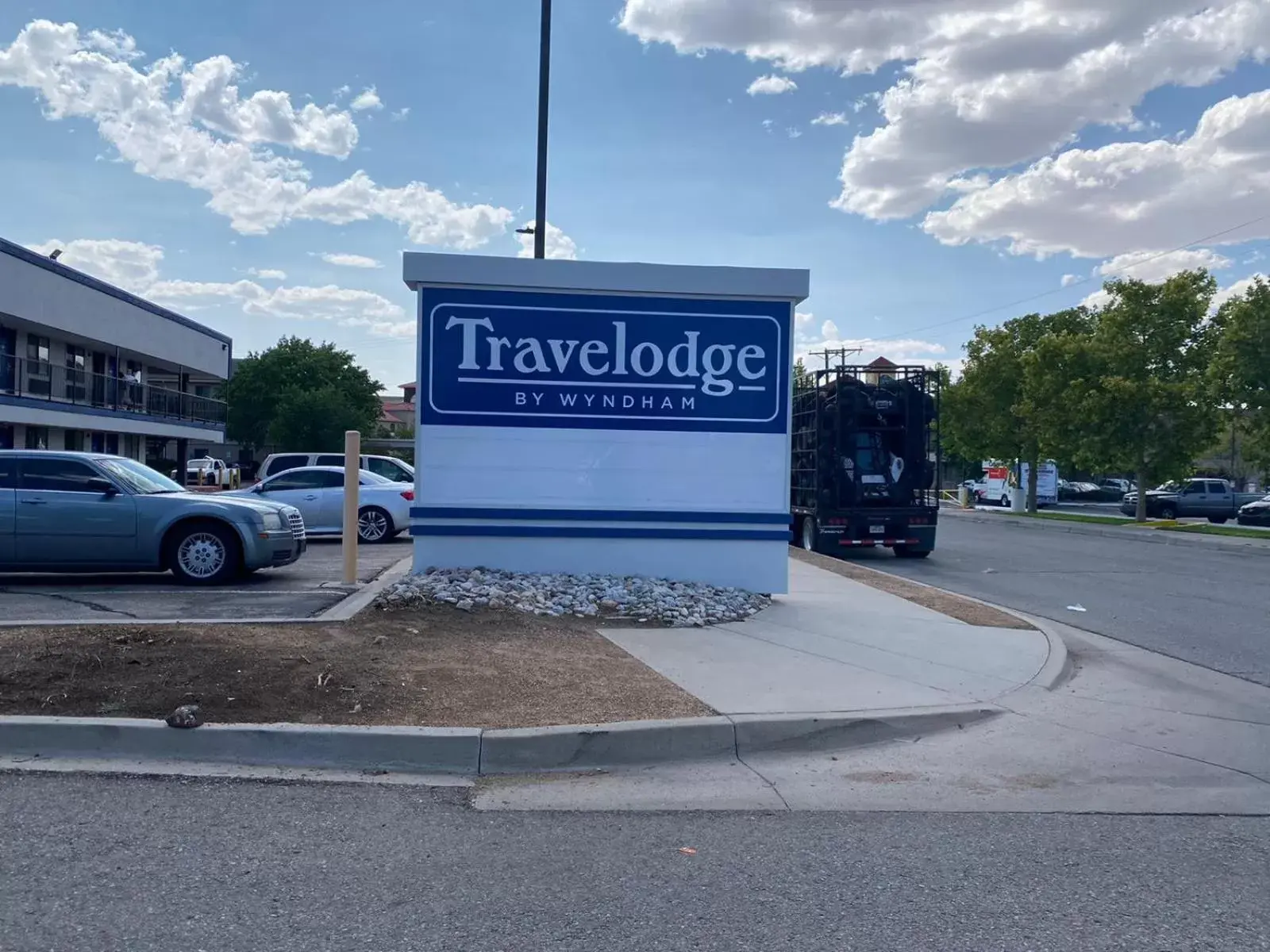 Facade/entrance, Property Building in Travelodge by Wyndham Albuquerque West