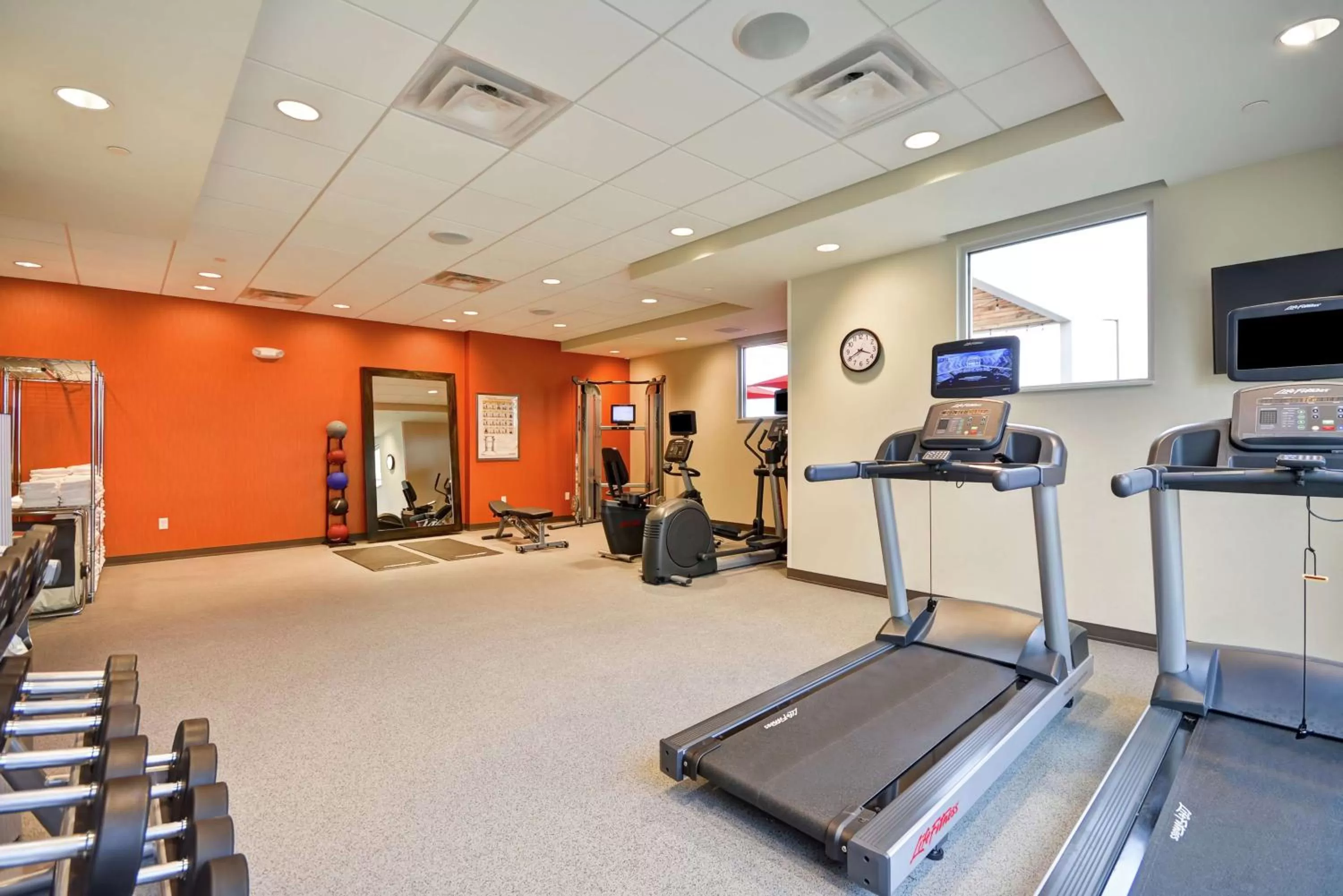 Fitness centre/facilities in Home2 Suites By Hilton Rapid City