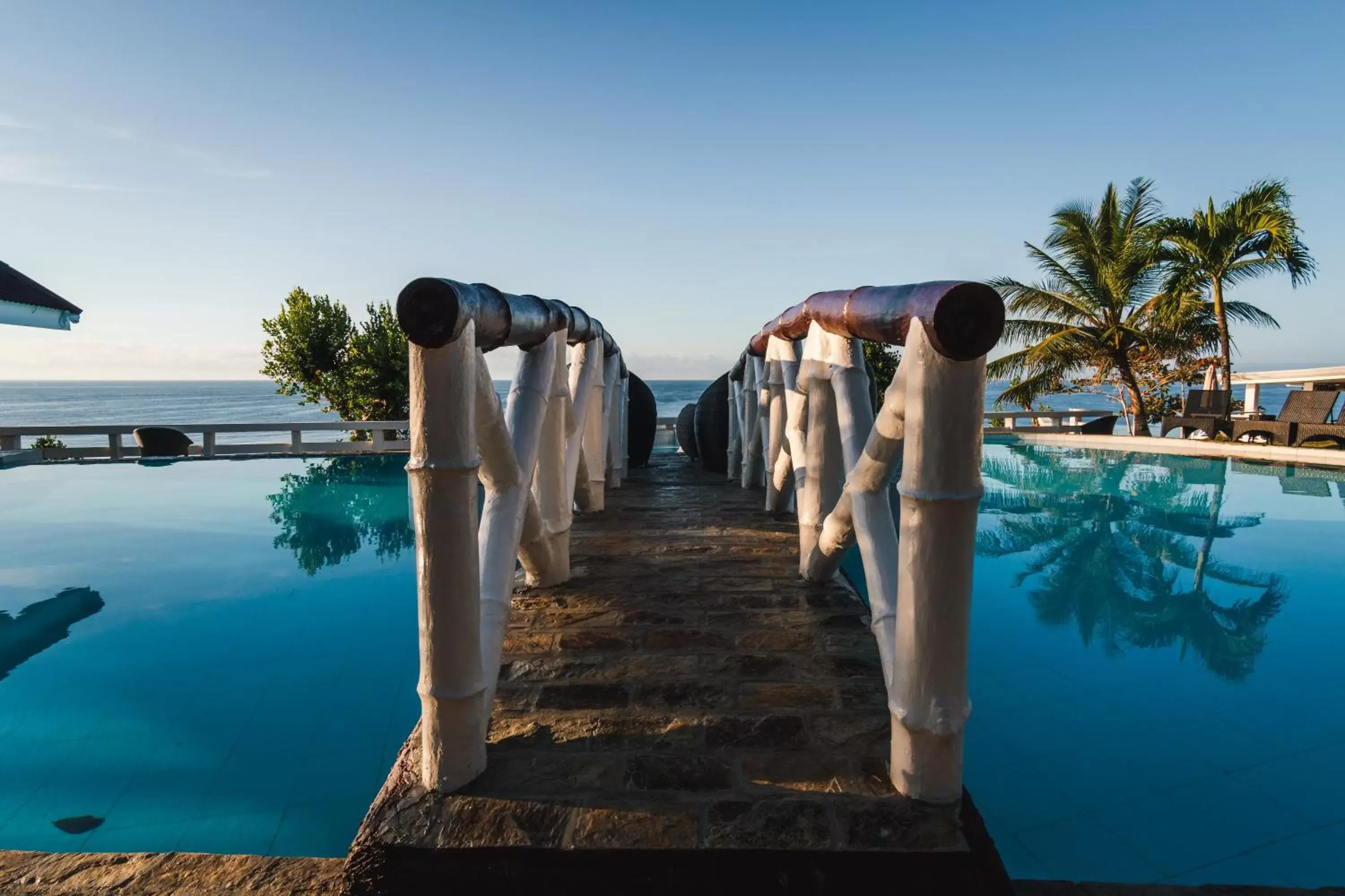 Swimming Pool in Cliffside Resort