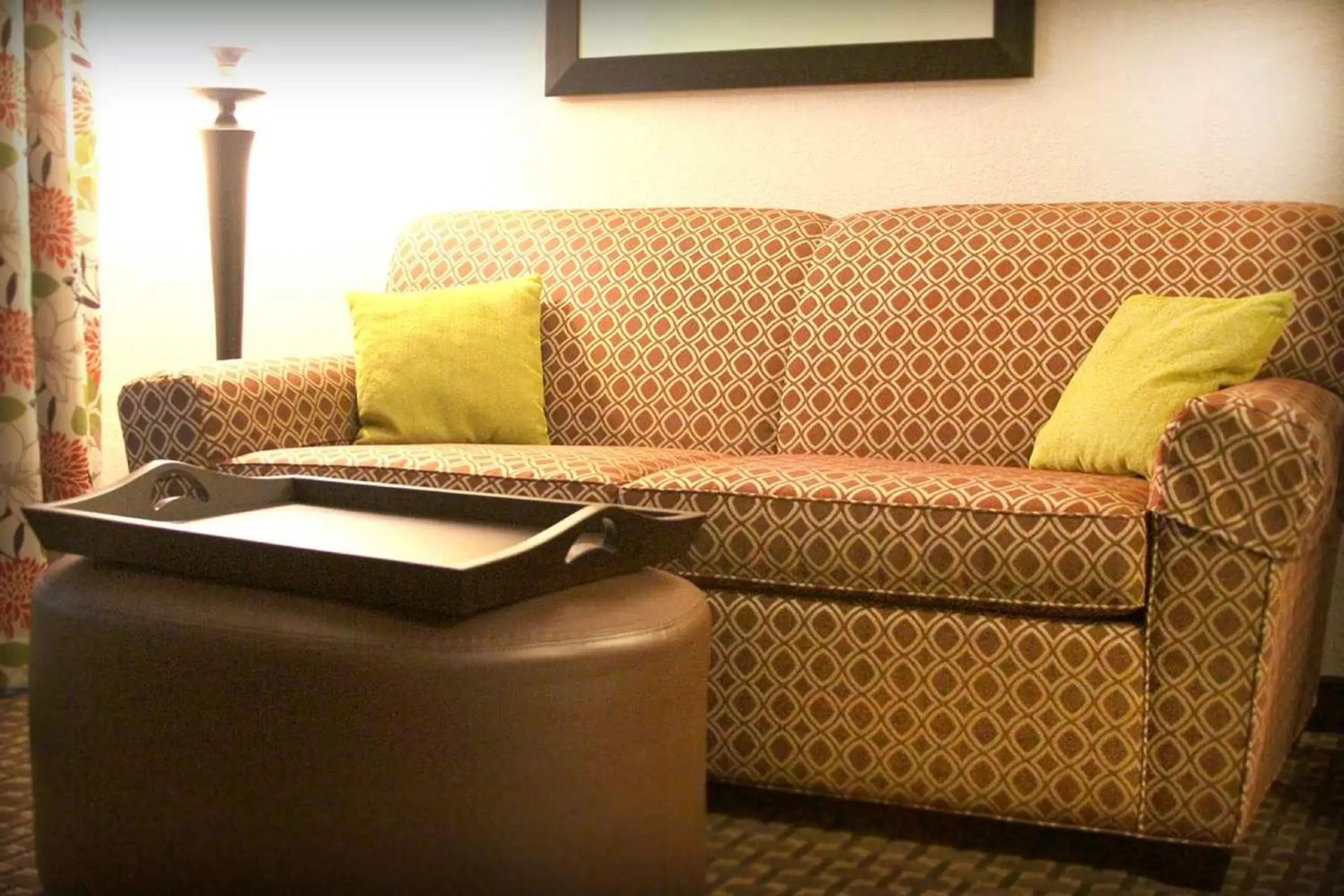 Living room, Seating Area in Homewood Suites by Hilton Joplin