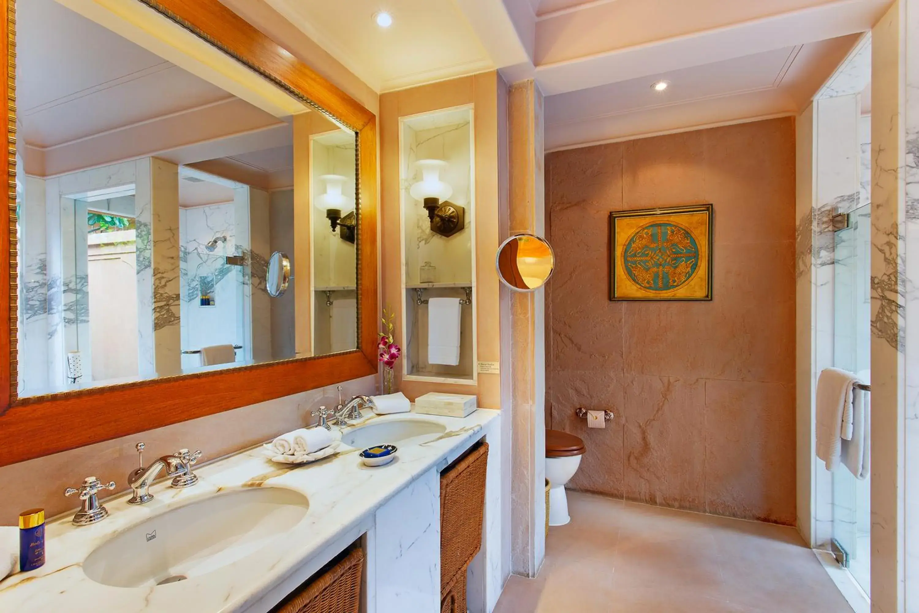 Bathroom in The Oberoi Rajvilas Jaipur