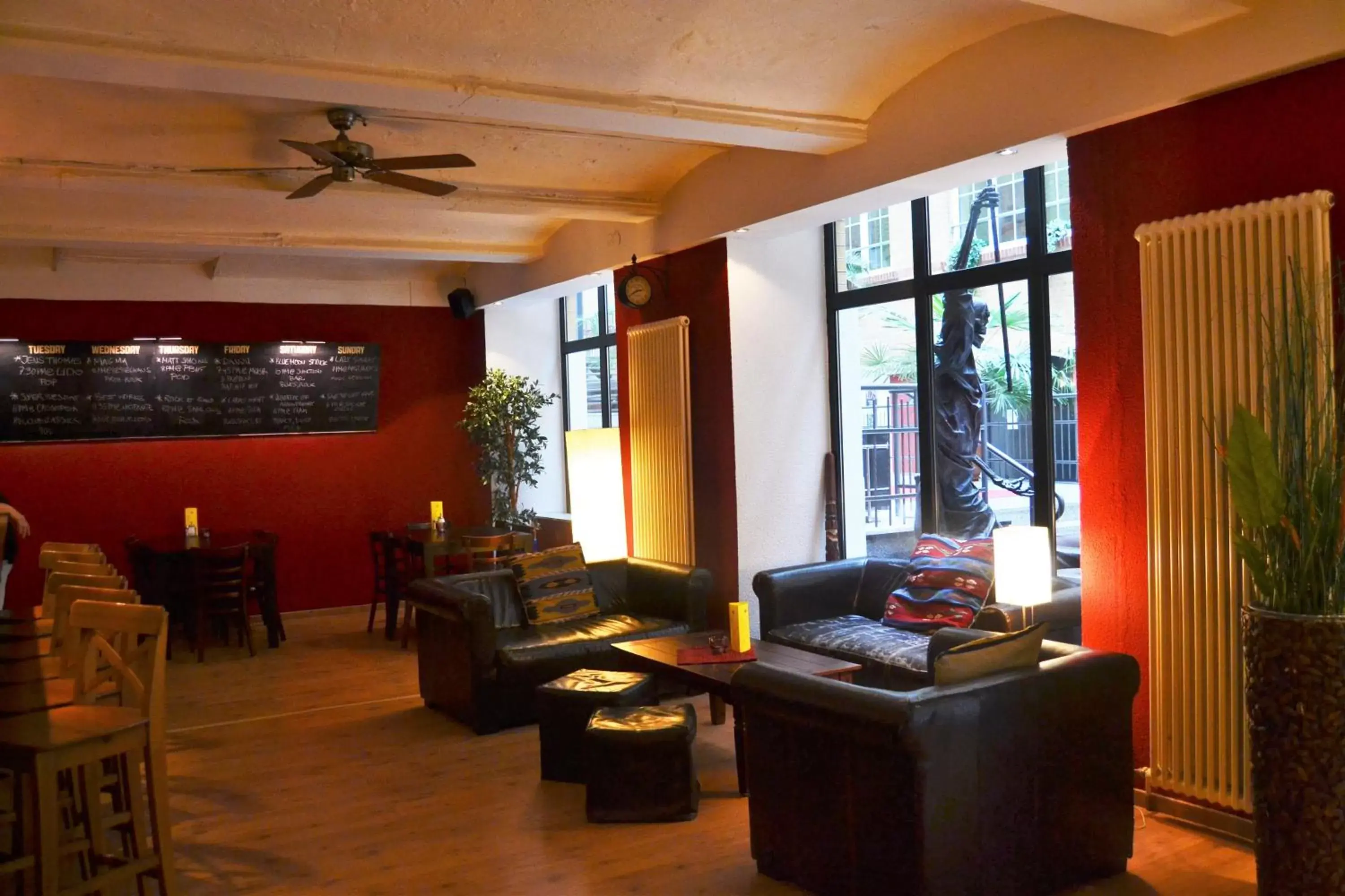 Day, Lounge/Bar in Singer109 Hotel & Hostel