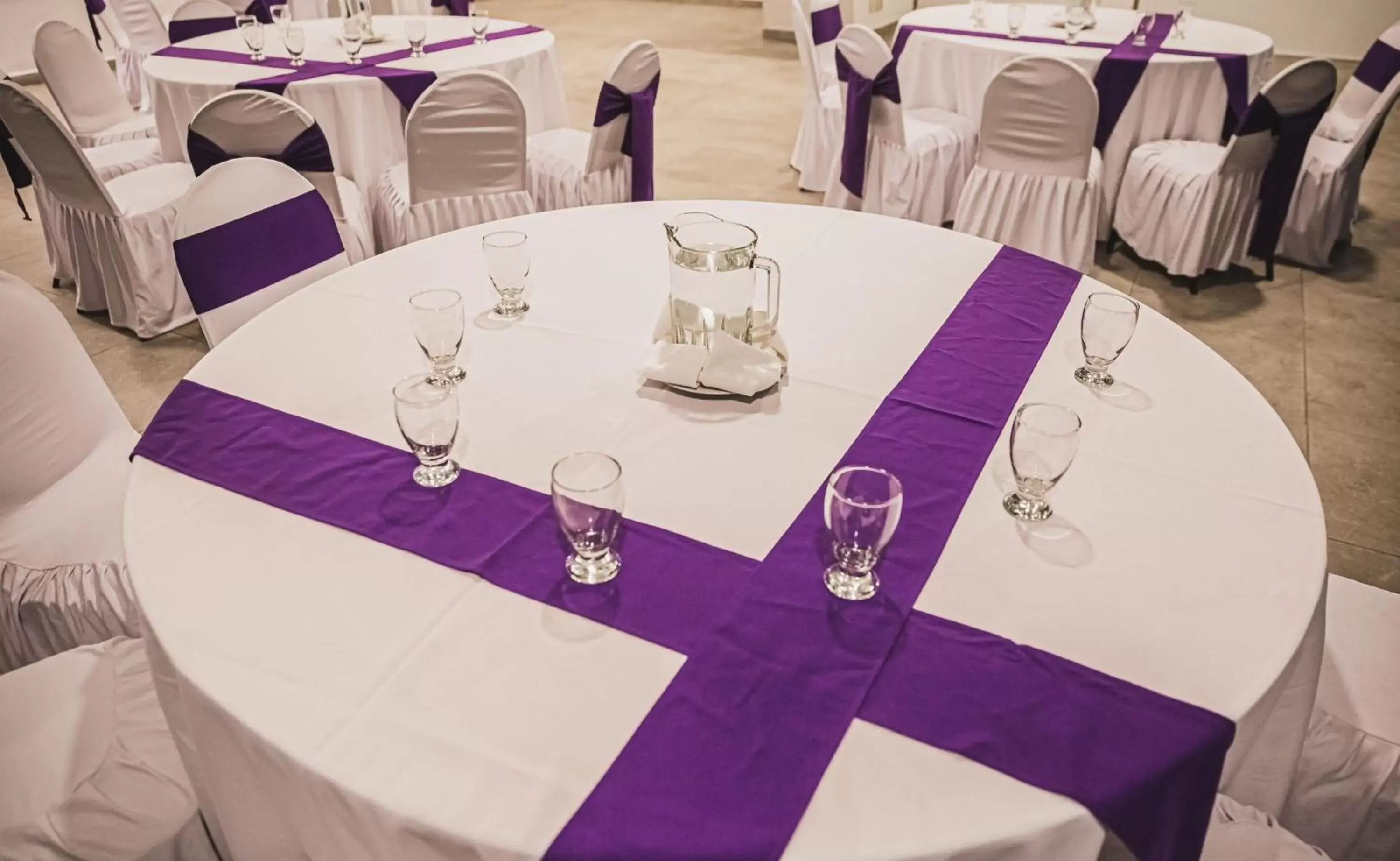 Banquet/Function facilities, Banquet Facilities in Holiday Inn Resort Acapulco, an IHG Hotel