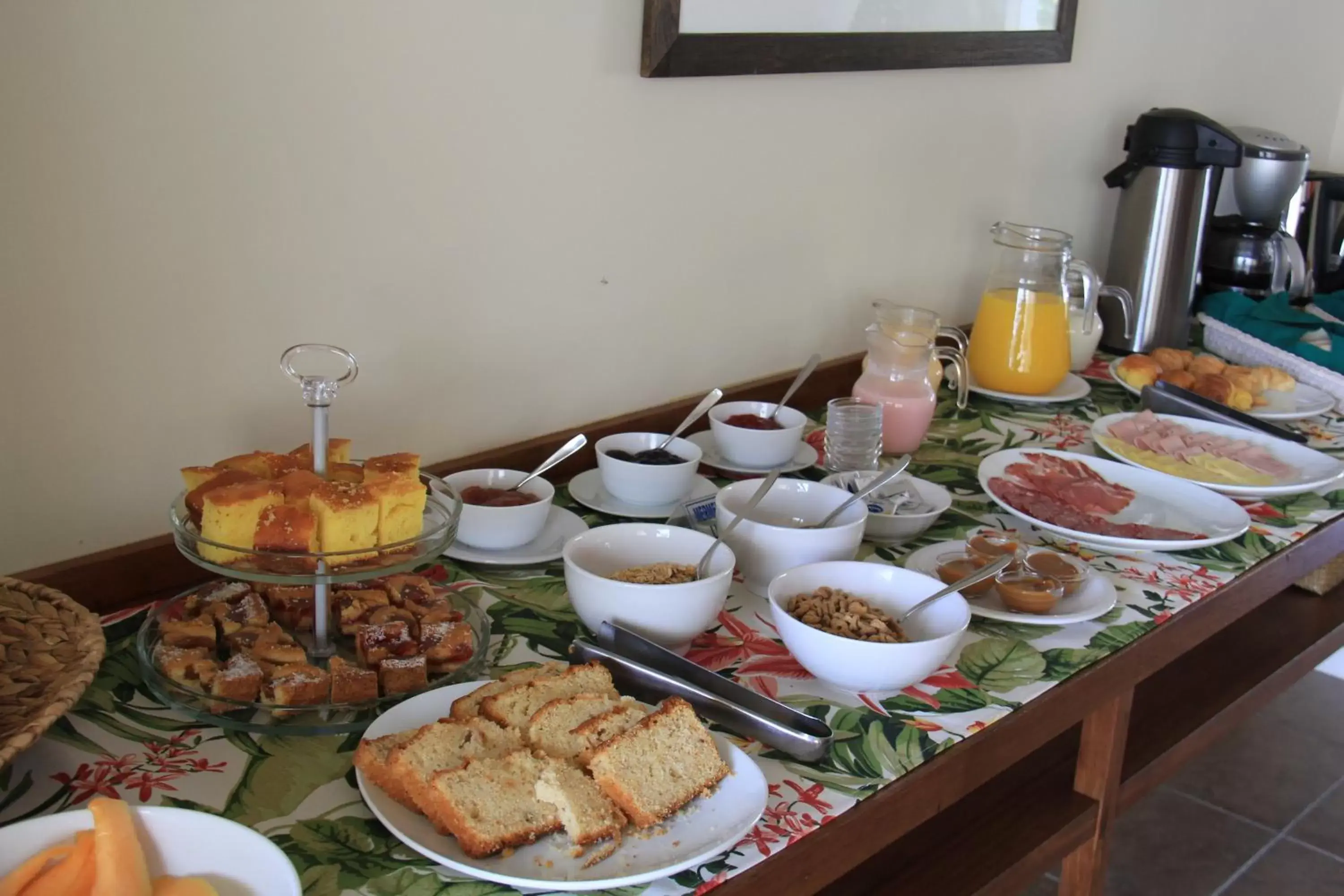 Food in Joan Miró Hotel