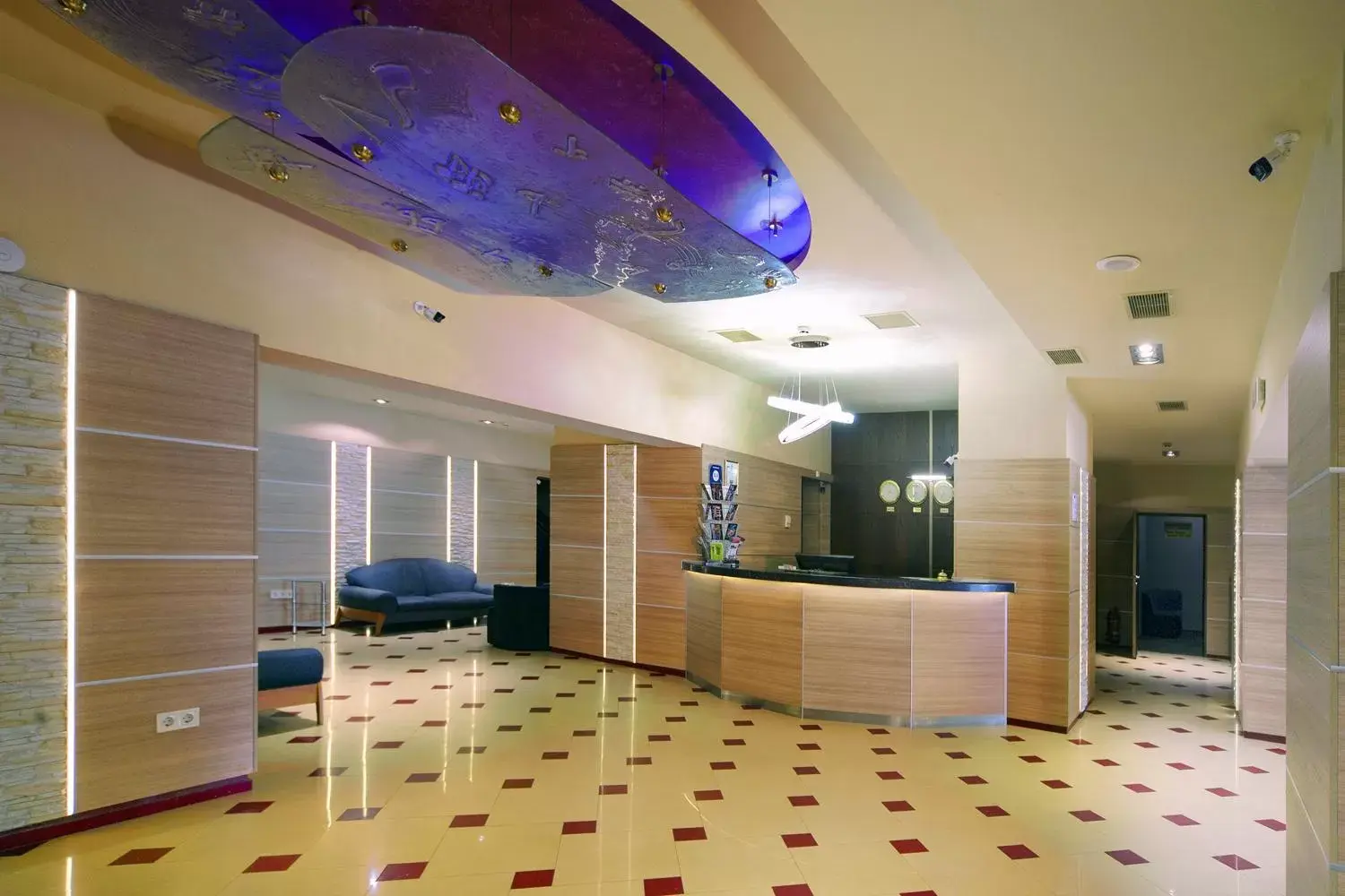 Lobby or reception in Hotel Akord - Free Parking & Metro Access Lobby or reception in Hotel Akord - Free Parking & Metro Access