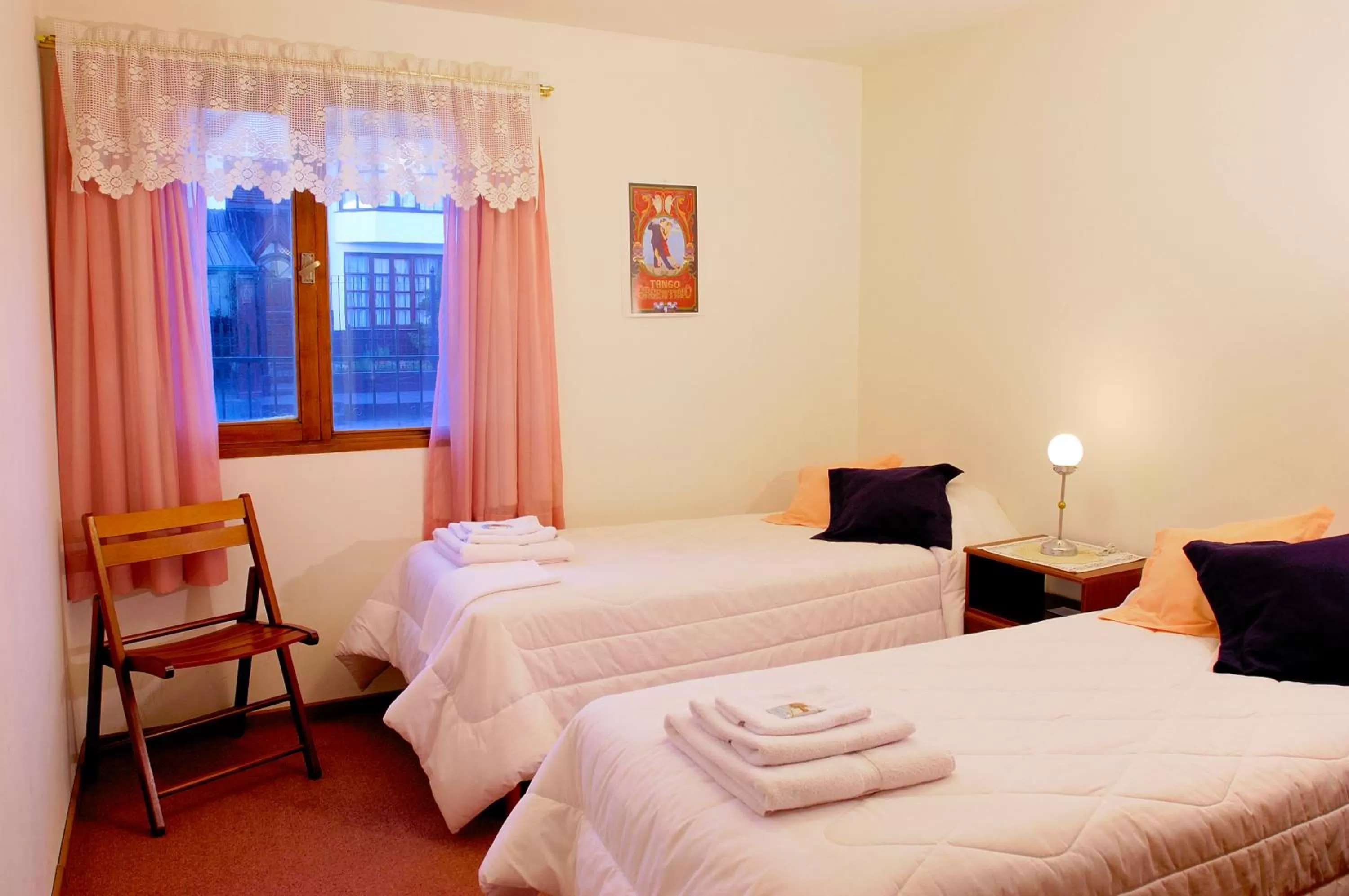 Photo of the whole room, Bed in Tango B&B