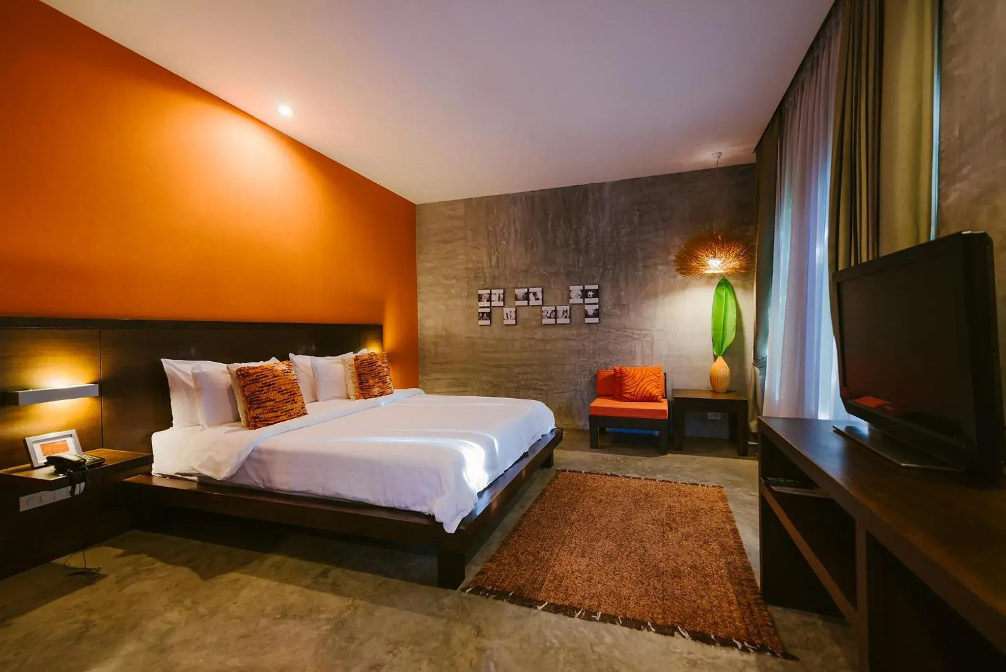 Photo of the whole room, Bed in Ketawa Pet Friendly Hotel