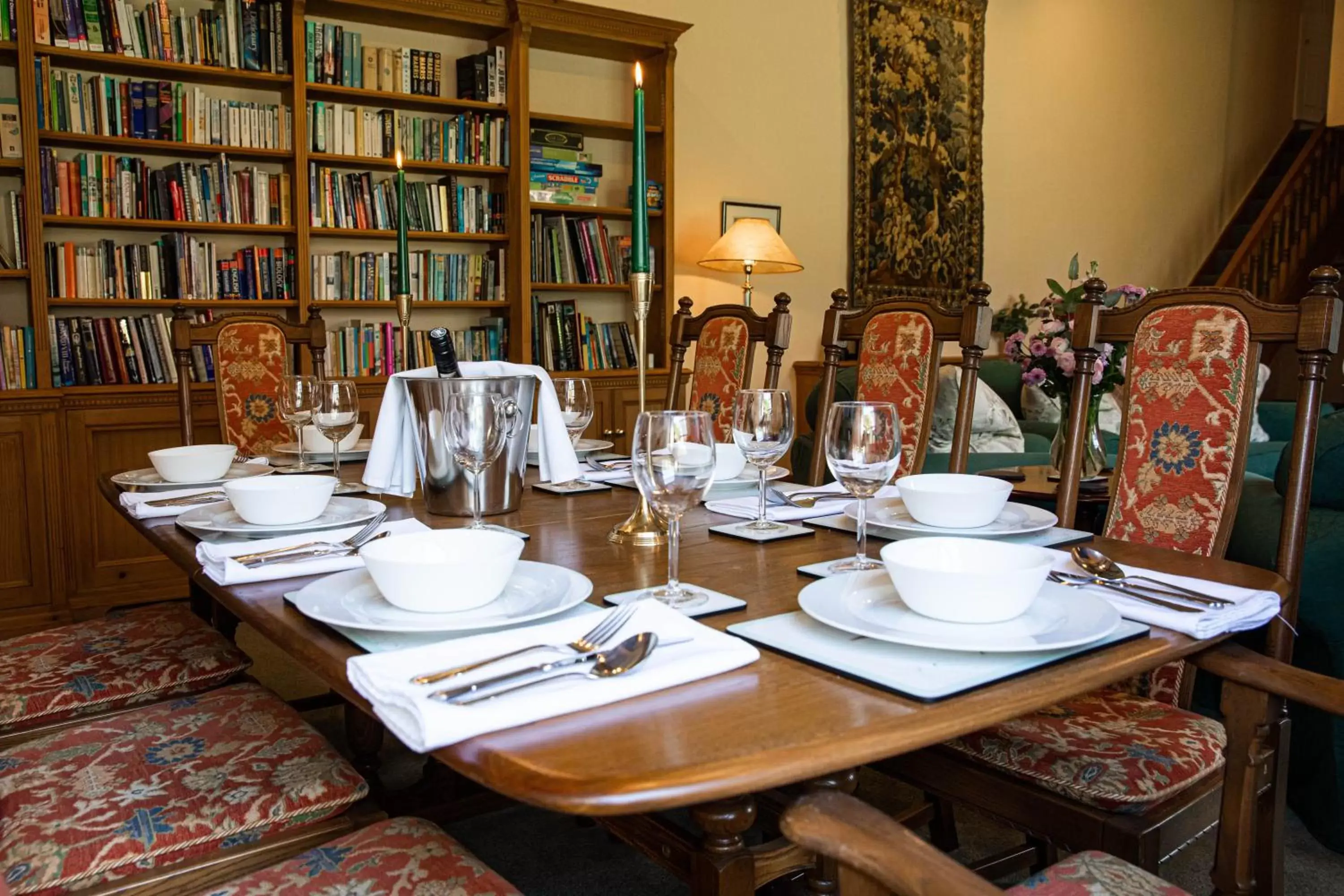 Library in Goldsborough Hall