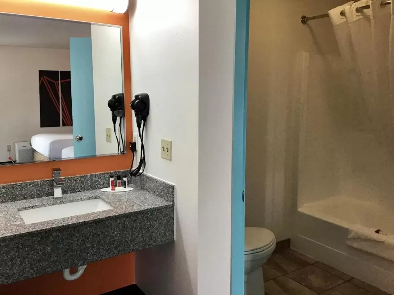 Bathroom in Howard Johnson by Wyndham Spokane