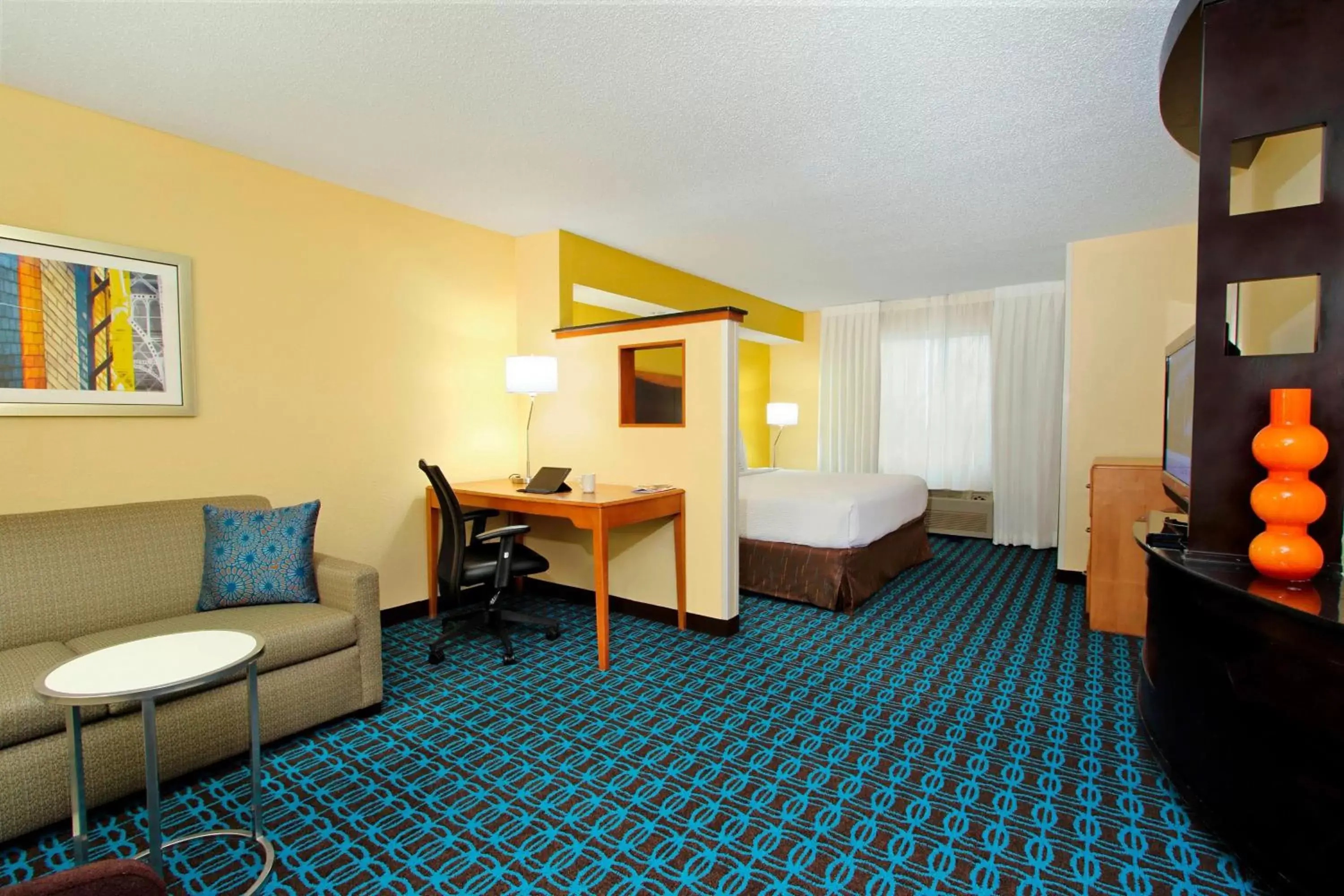 Photo of the whole room, Bed in Fairfield Inn & Suites Colorado Springs South