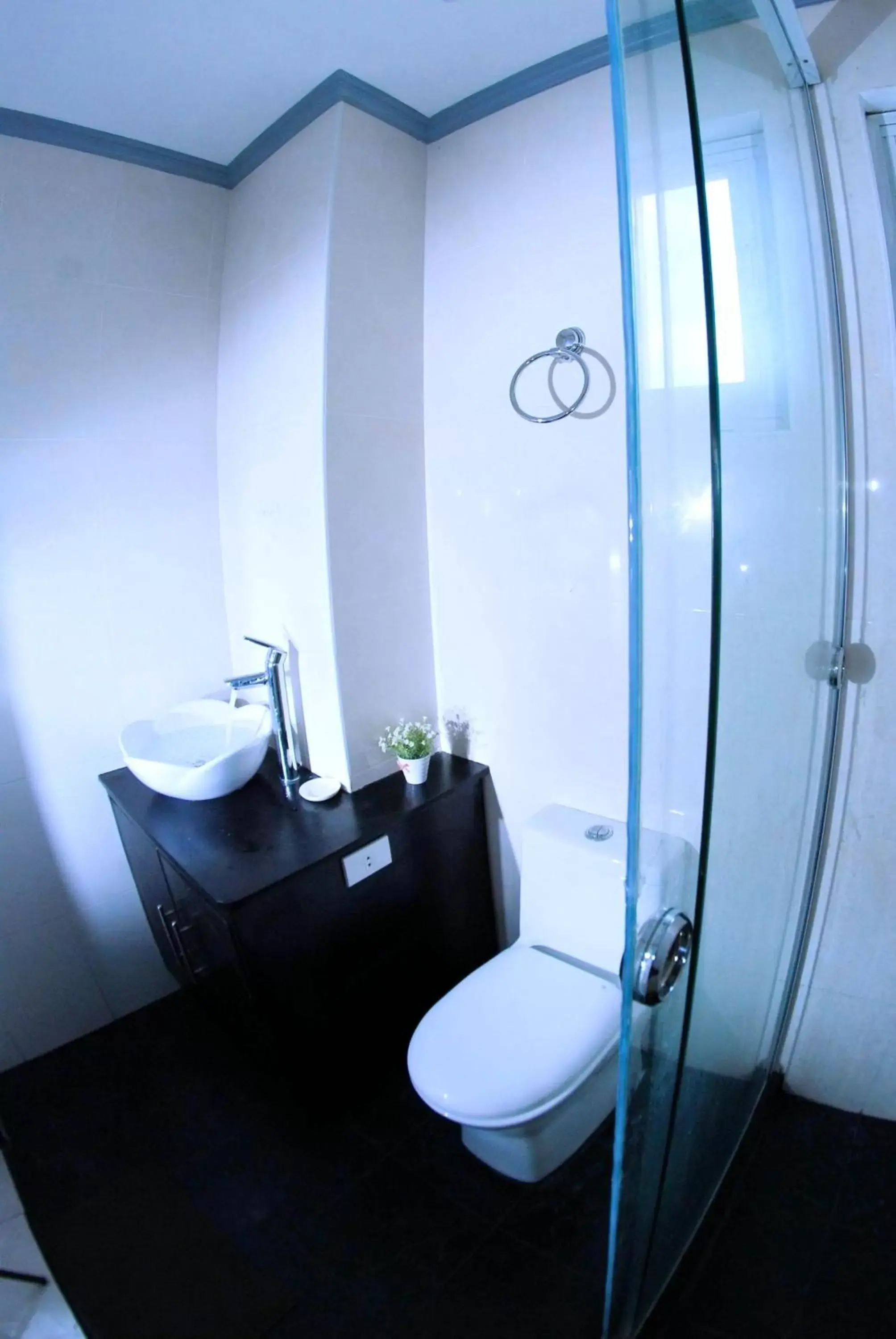 Bathroom in Bohol South Beach Hotel