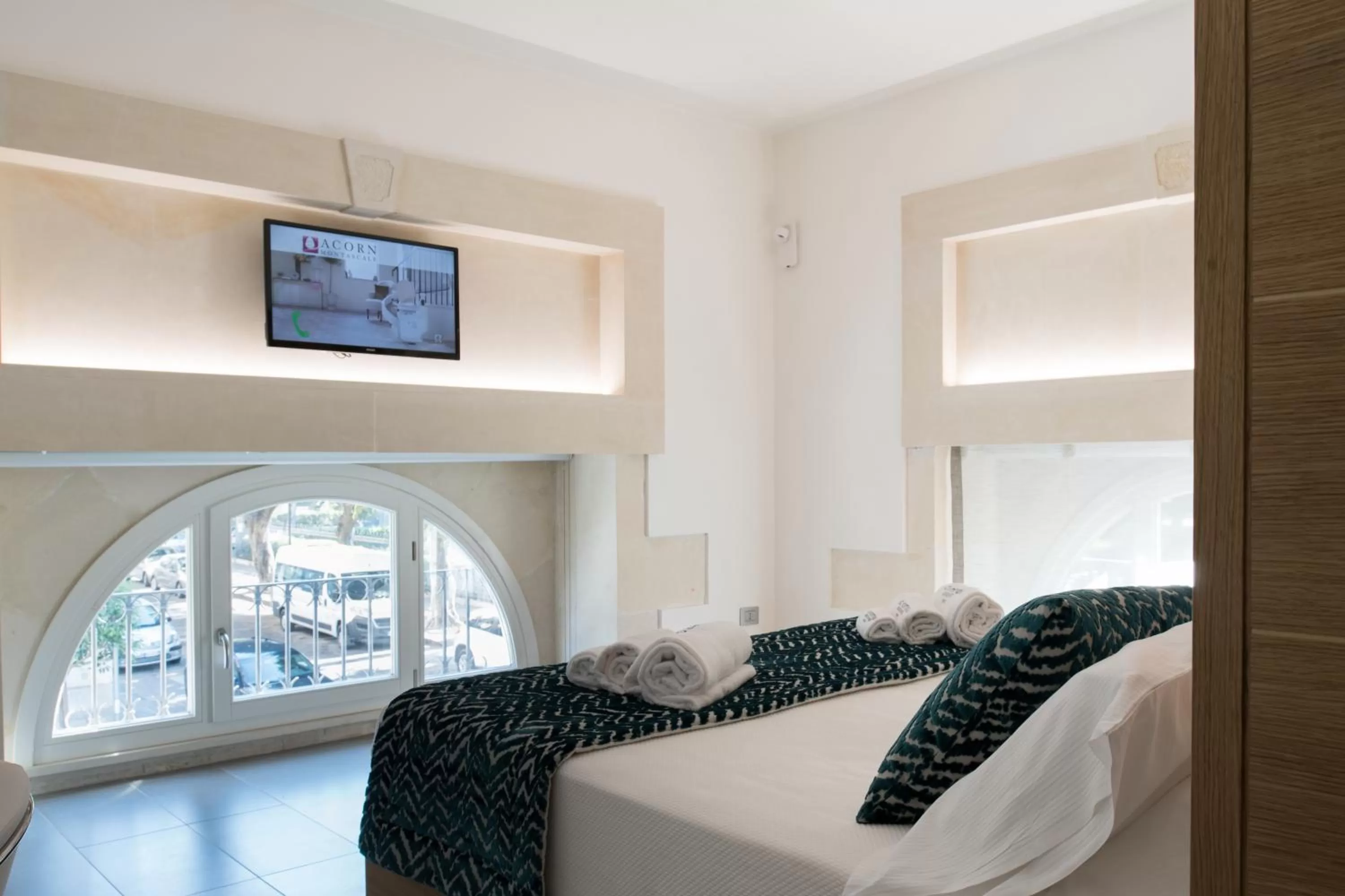 Bed in Caportigia Boutique Hotel