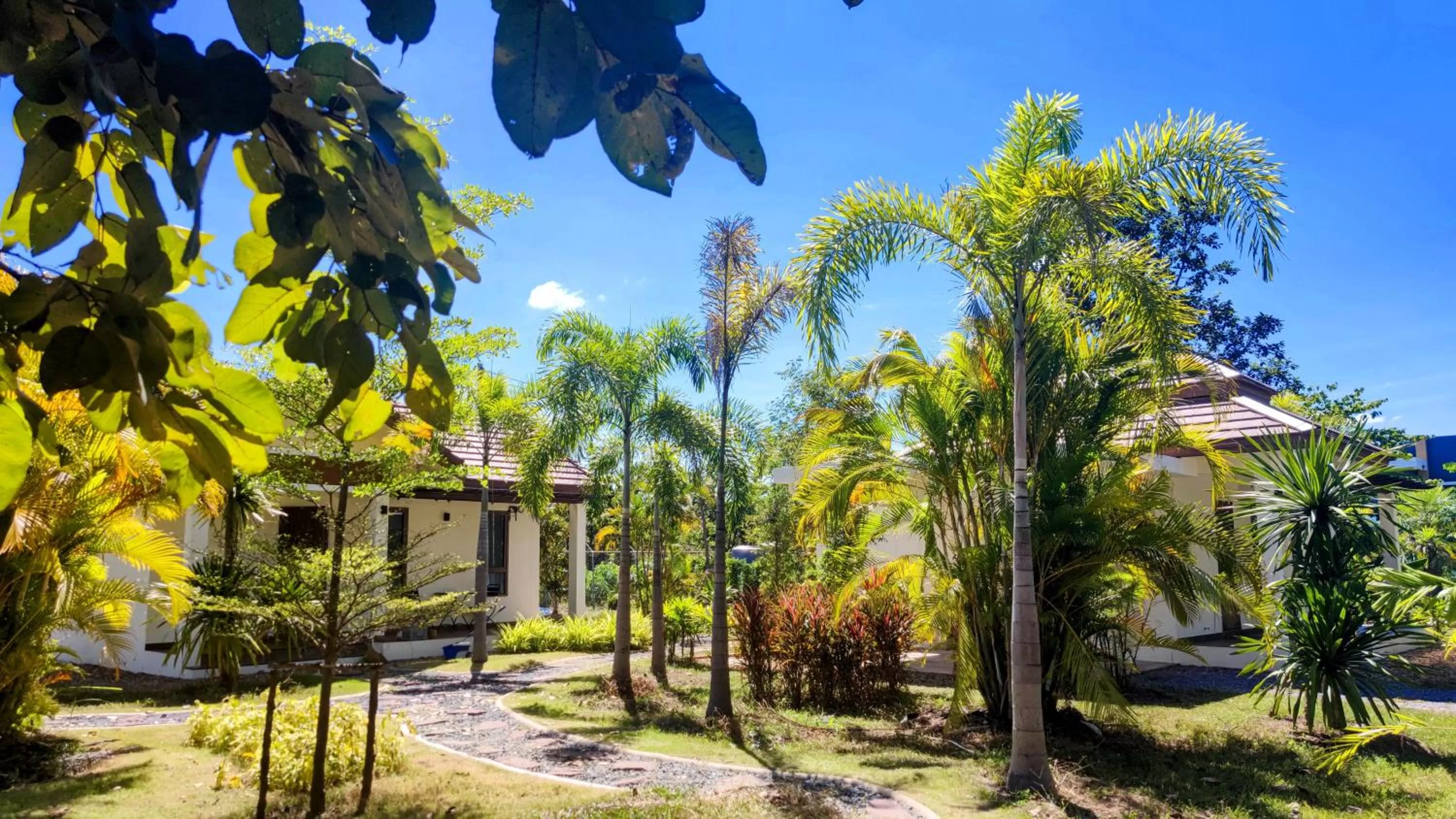 Garden in Isan Golf & Adventure Hotel