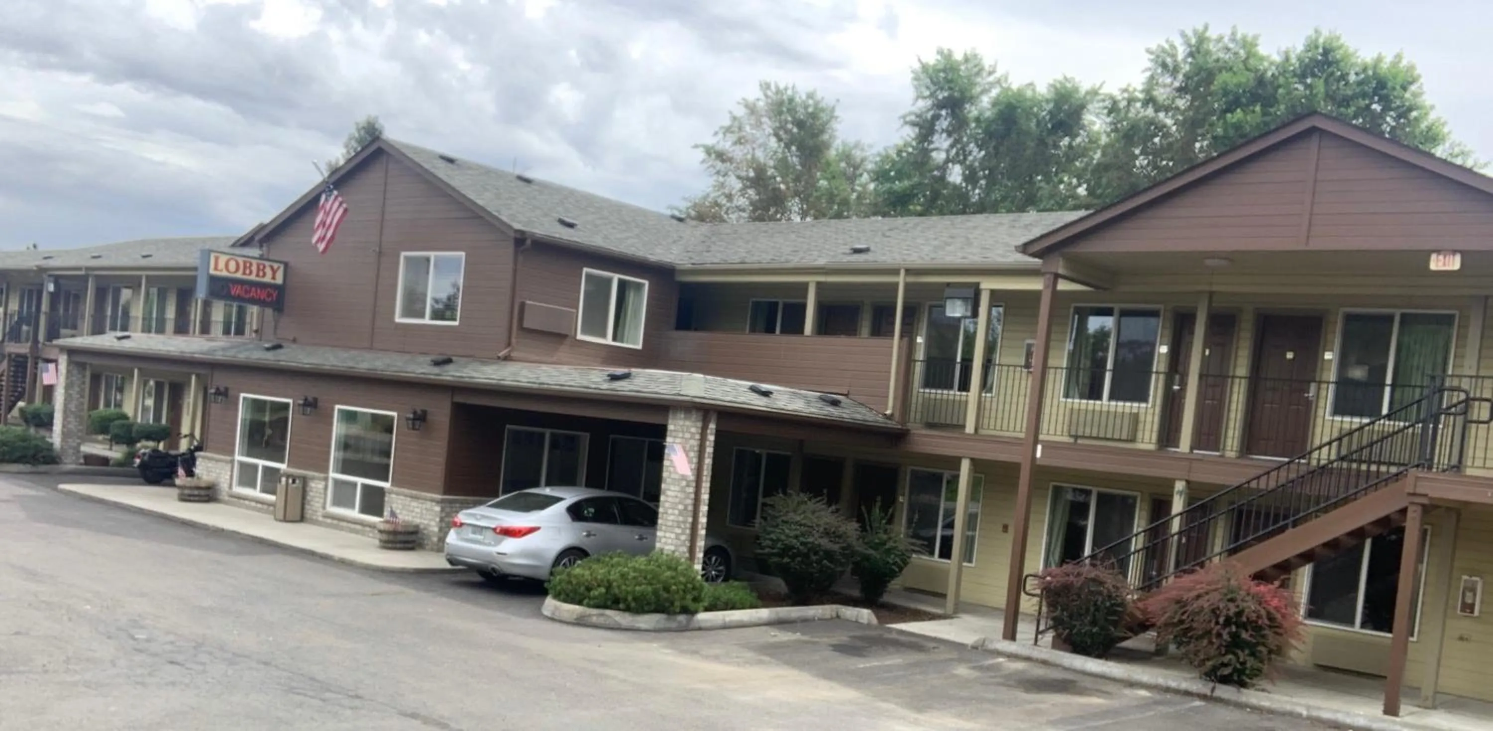 Property Building in Motel 6-Yakima, WA - Downtown